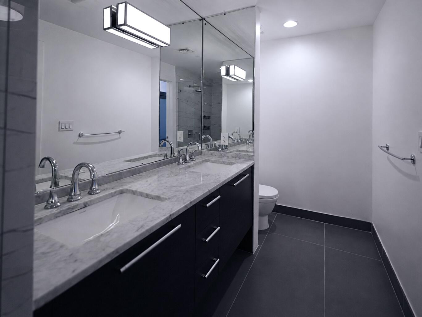 900 Biscayne #2807, Miami FL 33132