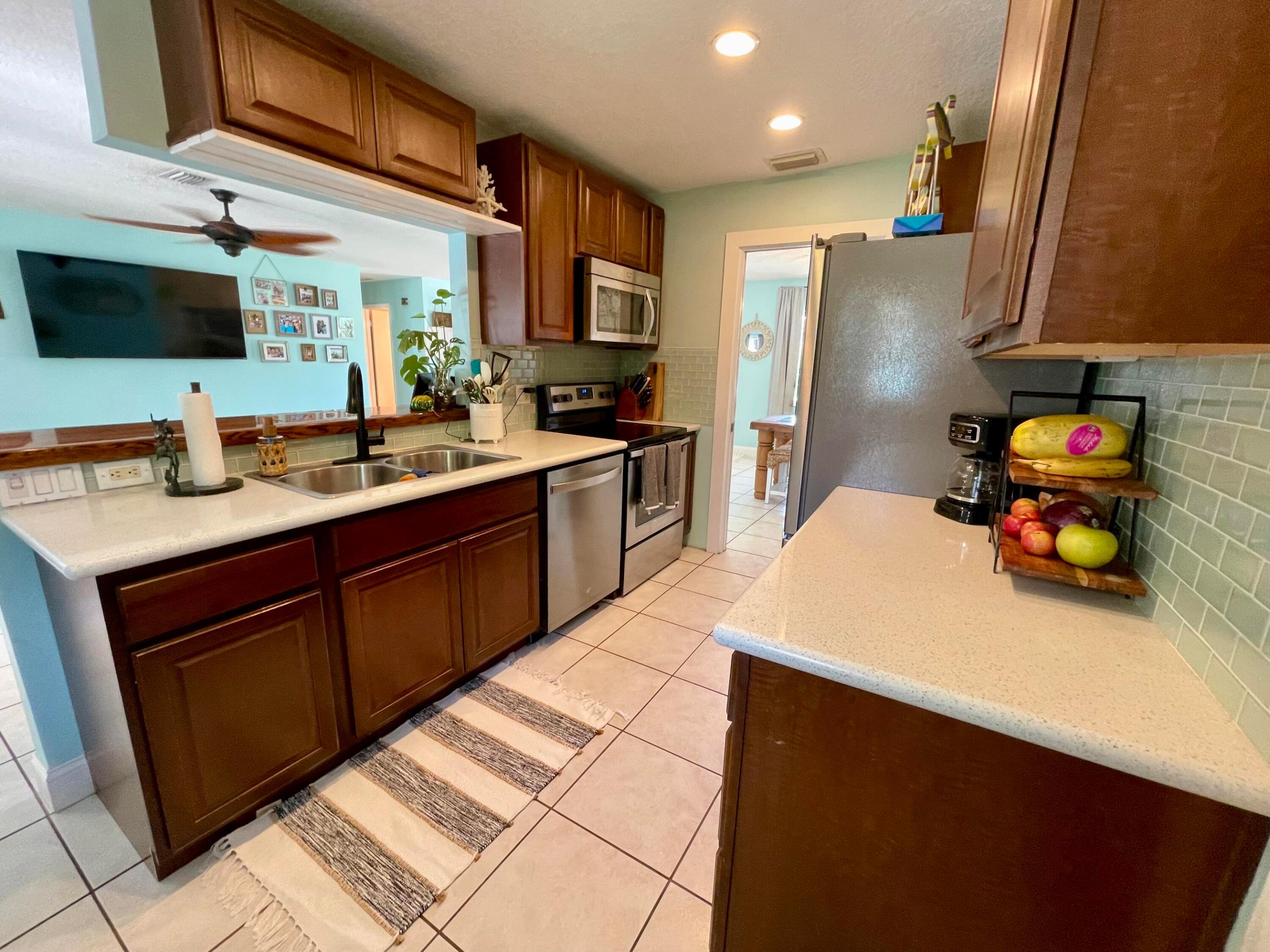 415 Beacon, Tequesta FL 33469
