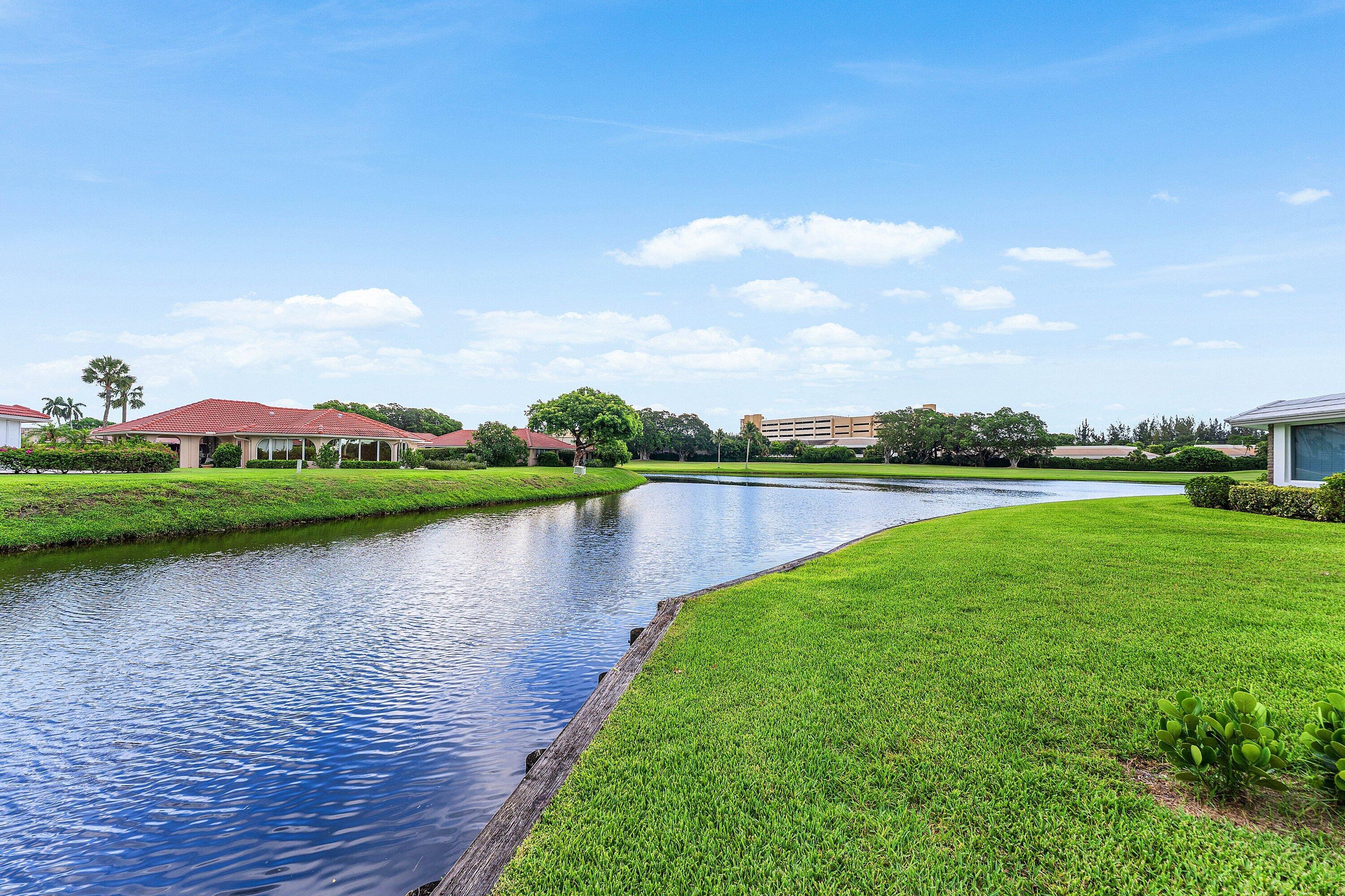362 Yorktowne, Atlantis FL 33462