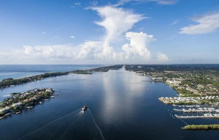 362 Yorktowne, Atlantis FL 33462