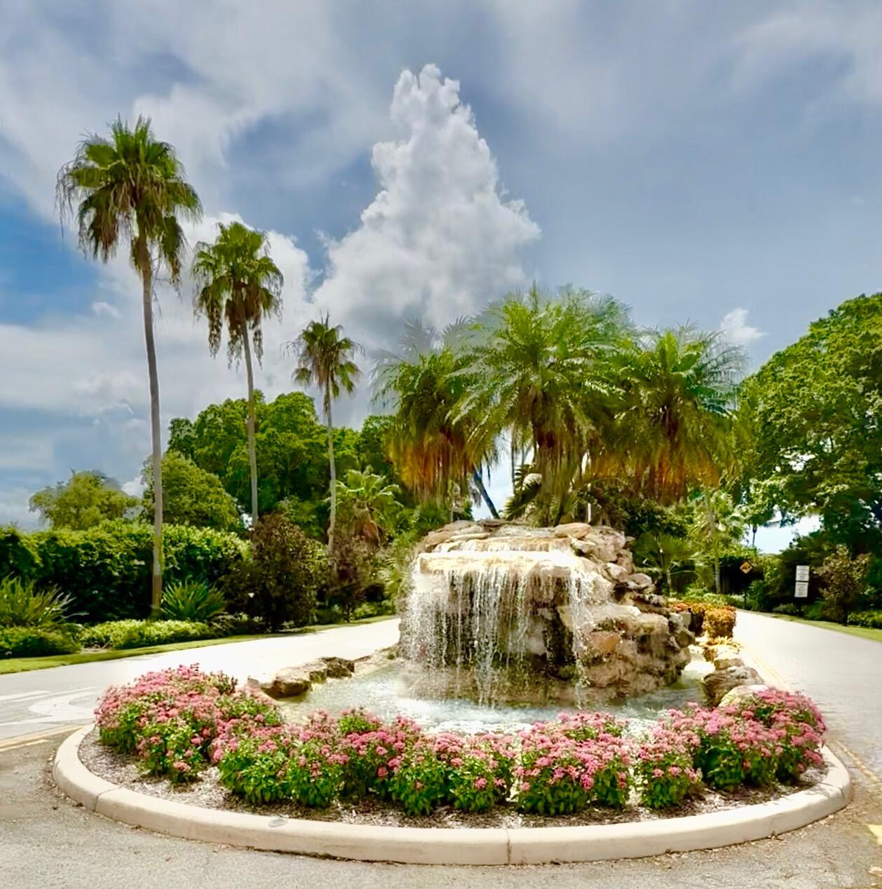 362 Yorktowne, Atlantis FL 33462