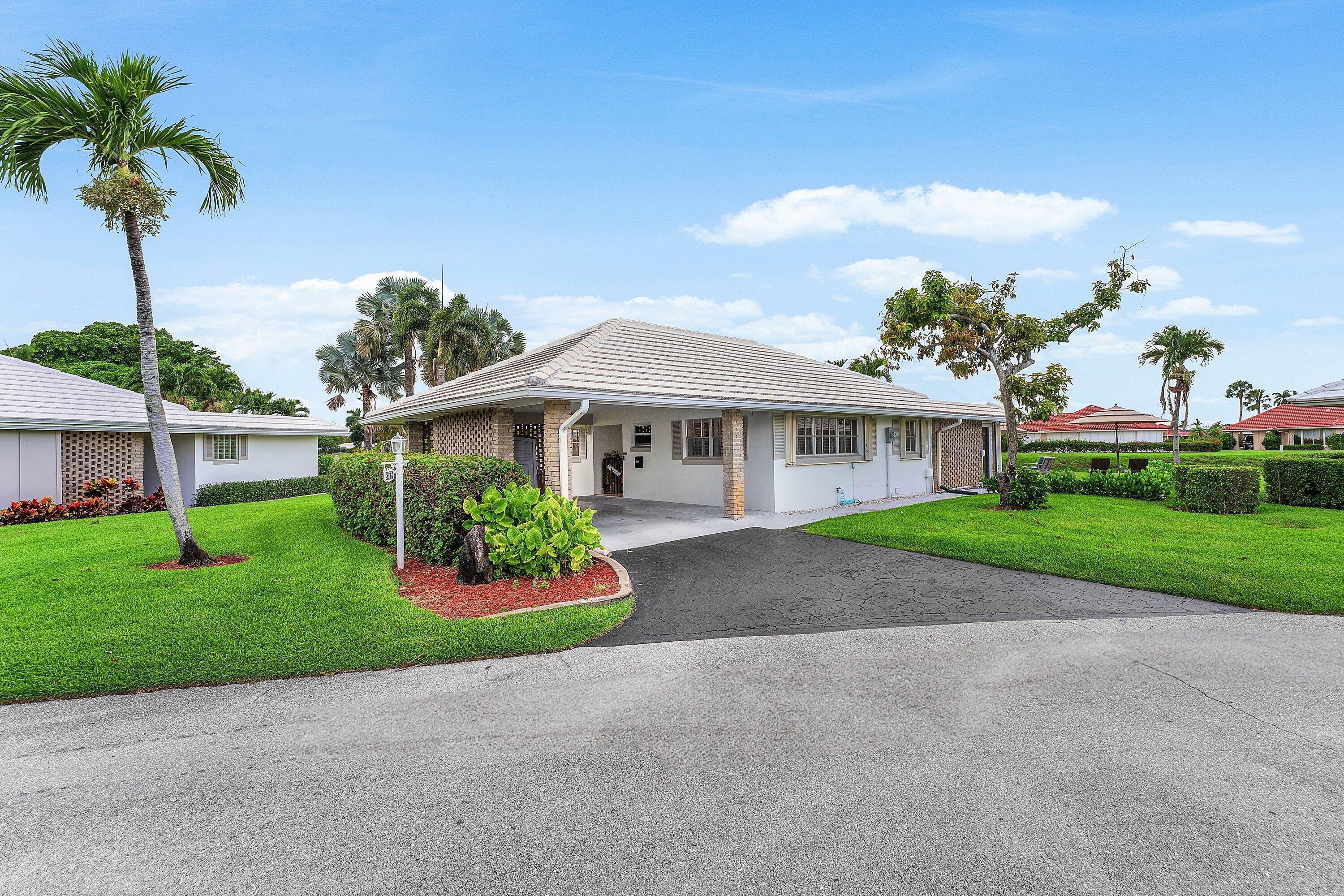 362 Yorktowne, Atlantis FL 33462