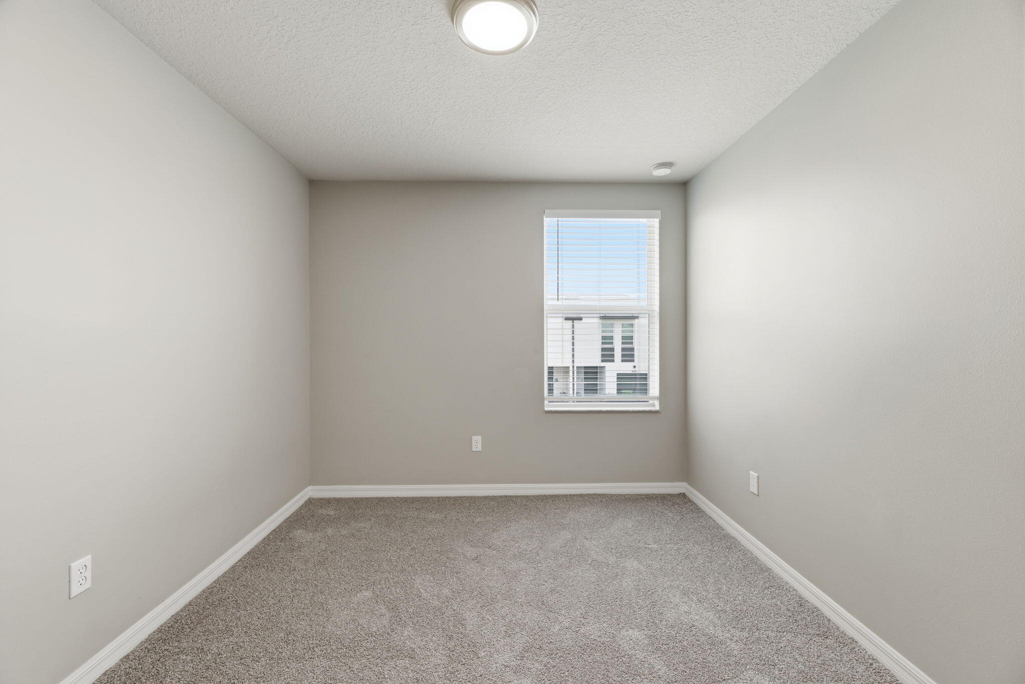 4046 HOT SPRINGS, Palm Springs FL 33461