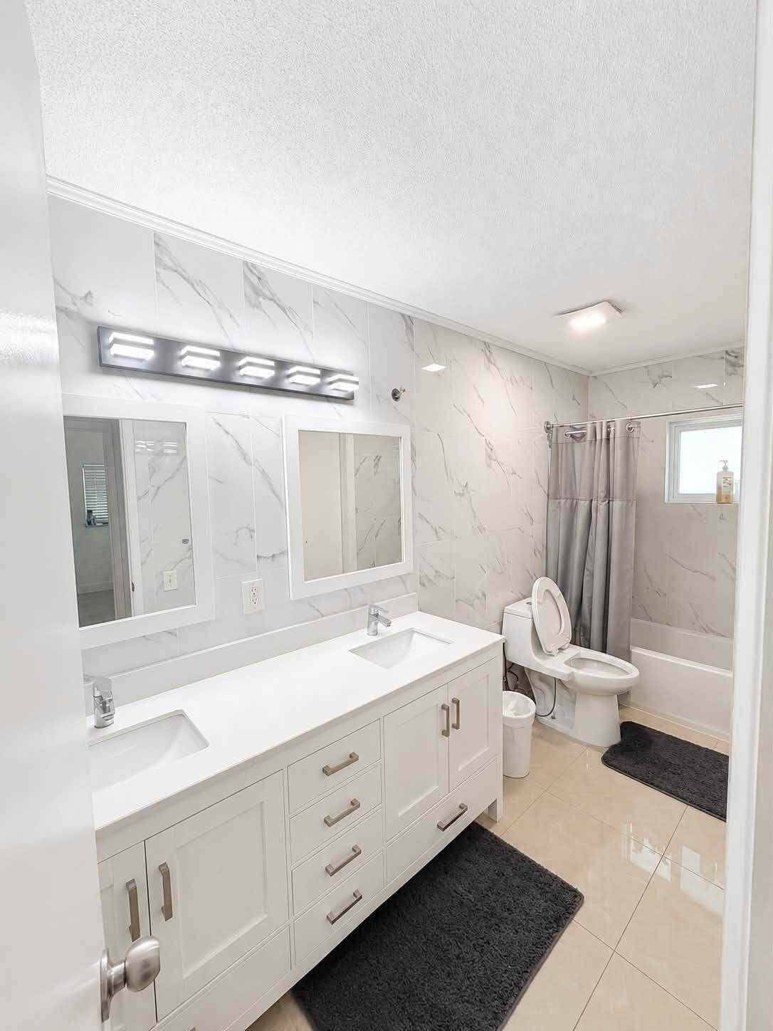 4291 NW 42nd, Lauderdale Lakes FL 33319