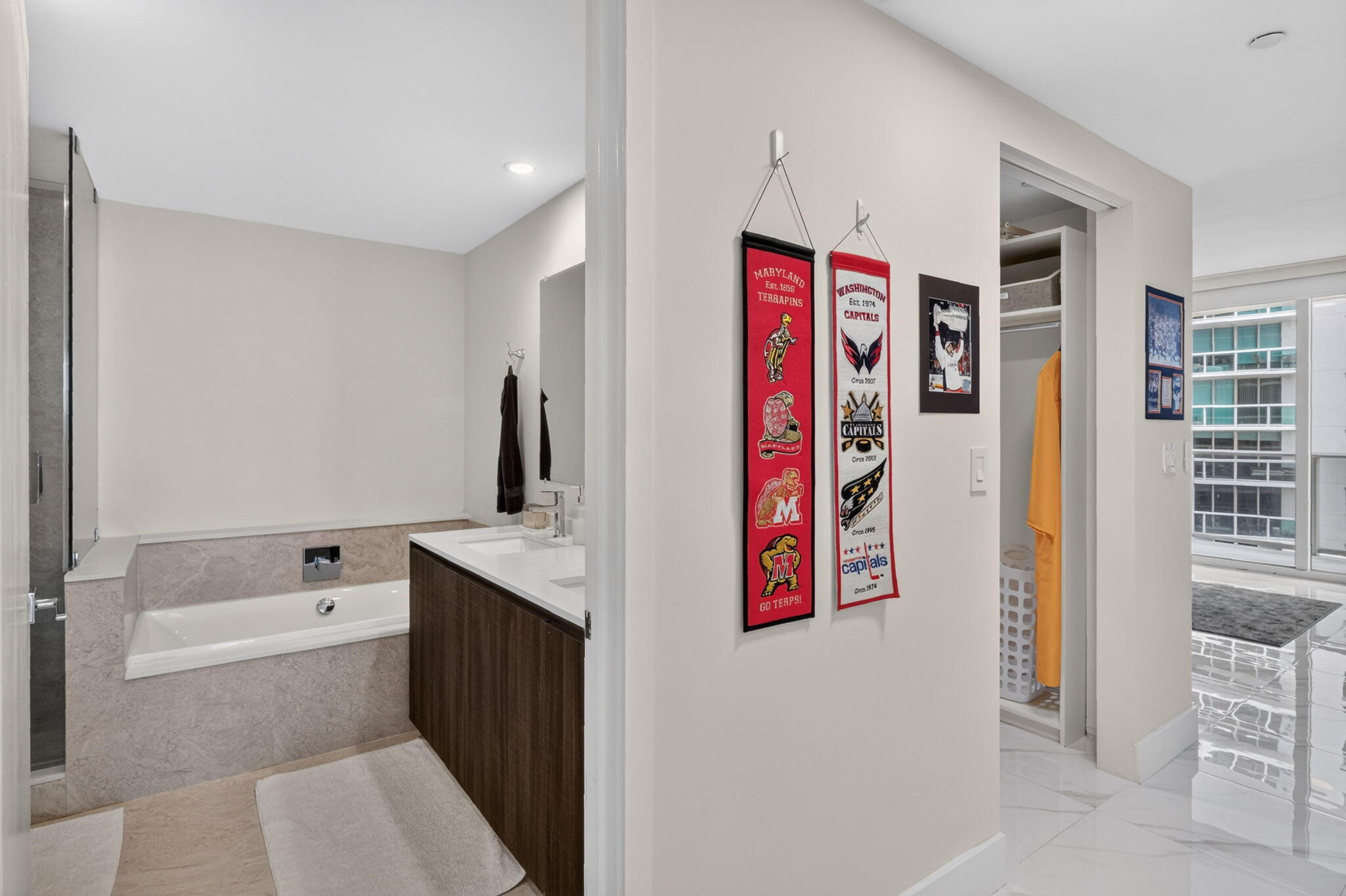 488 NE 18th #1515, Miami FL 33132