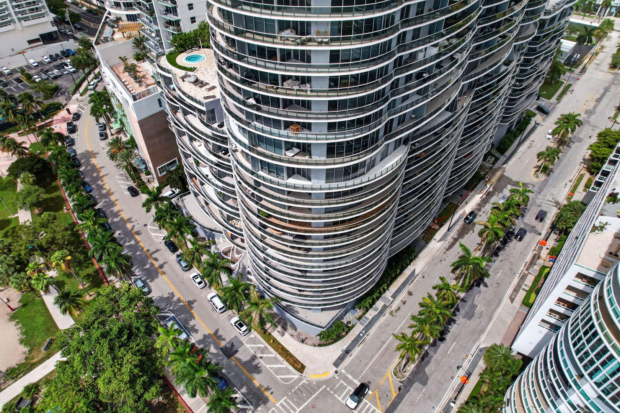 488 NE 18th #1515, Miami FL 33132