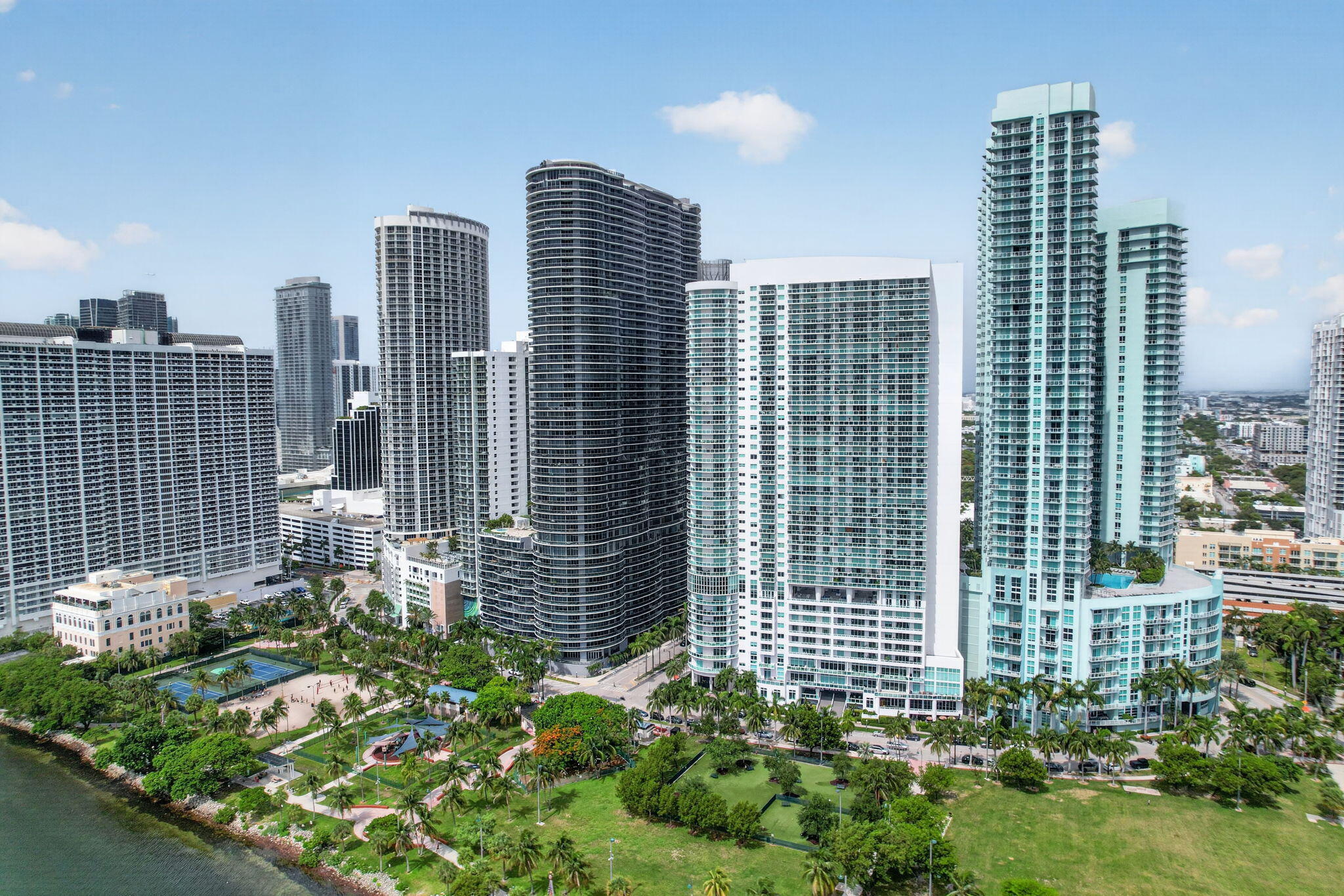 488 NE 18th #1515, Miami FL 33132