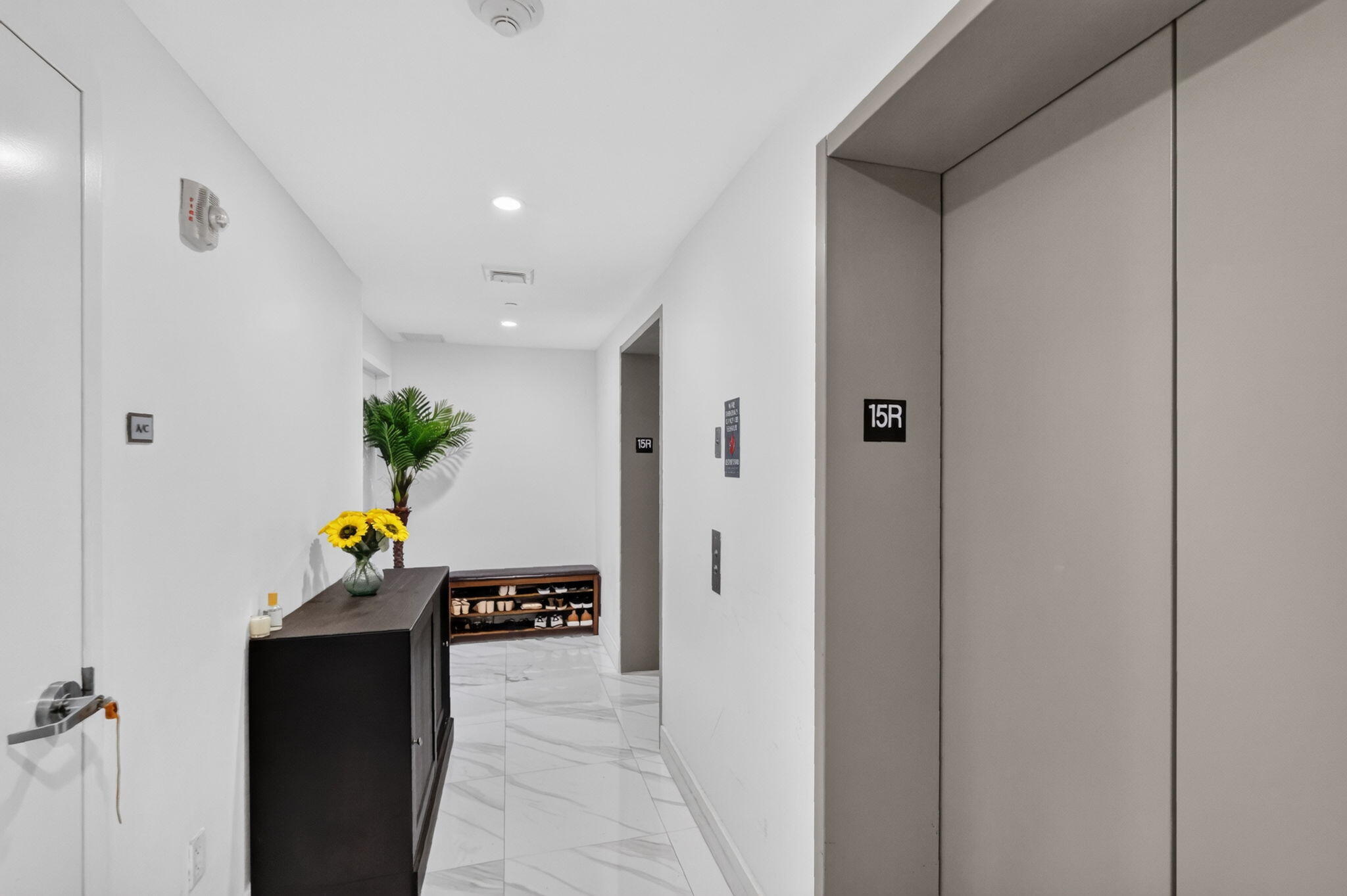 488 NE 18th #1515, Miami FL 33132