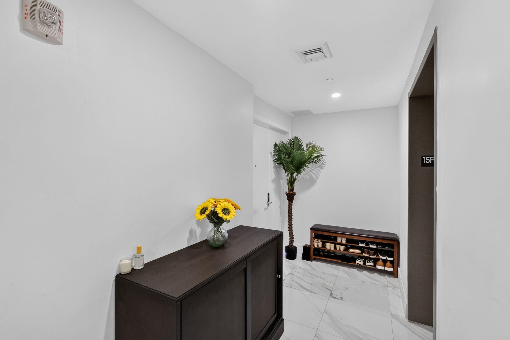 488 NE 18th #1515, Miami FL 33132