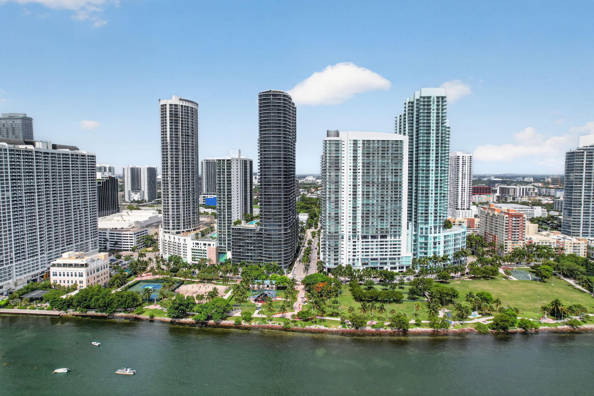 488 NE 18th #1515, Miami FL 33132
