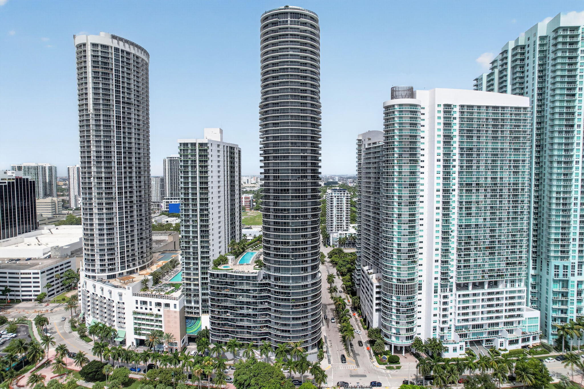 488 NE 18th #1515, Miami FL 33132