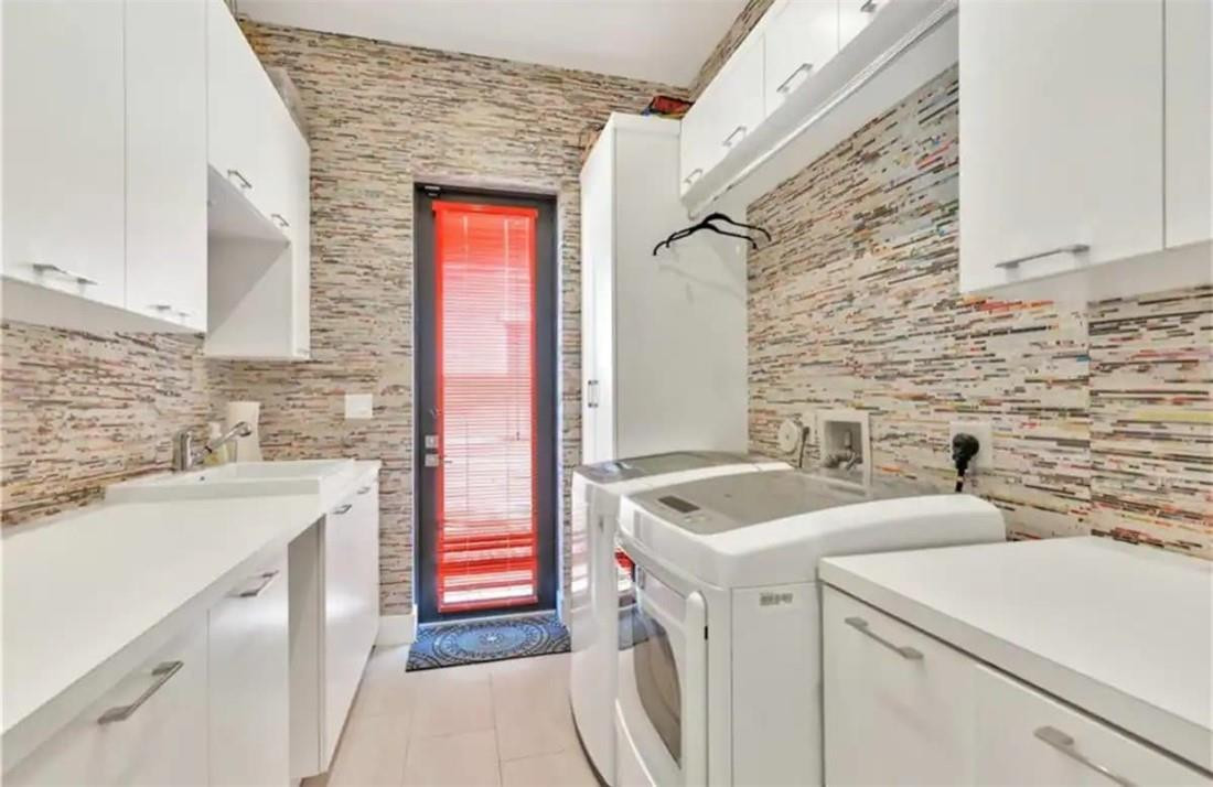 404 NE 13th, Fort Lauderdale FL 33301