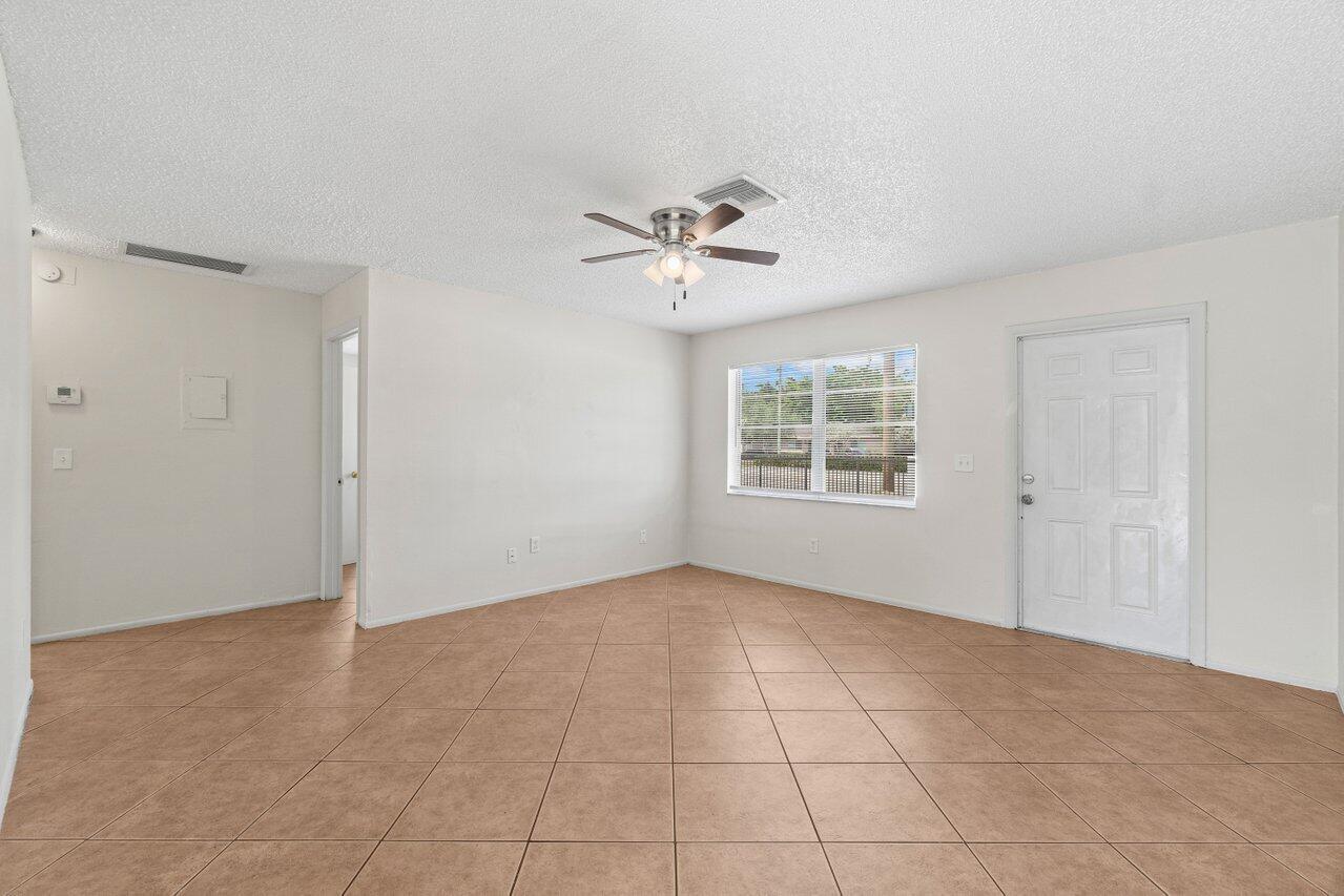 4764 Gulfstream, Lake Worth FL 33460