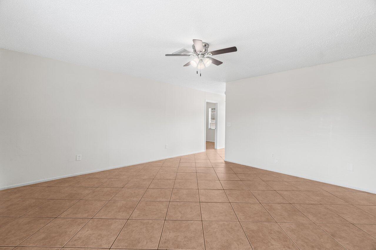 4764 Gulfstream, Lake Worth FL 33460