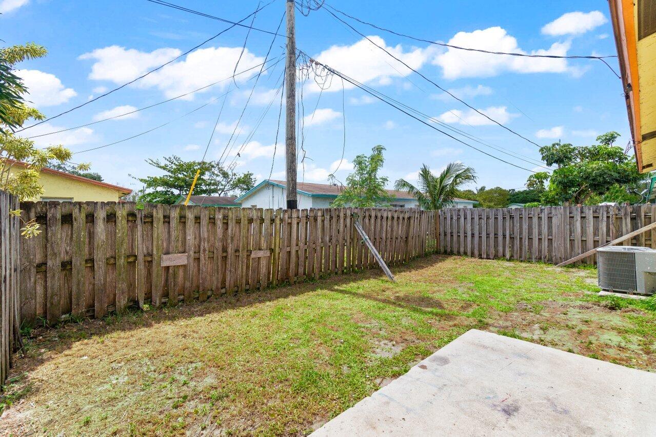 4764 Gulfstream, Lake Worth FL 33460
