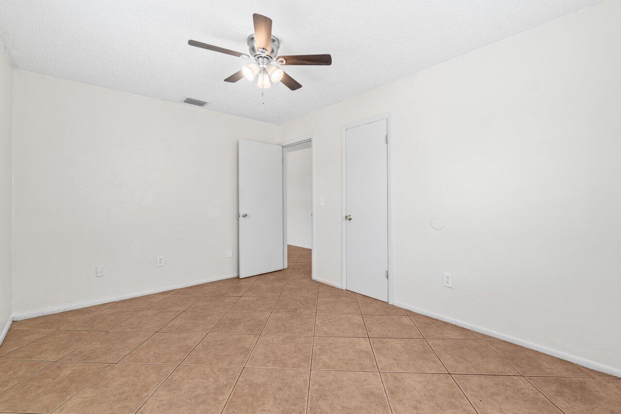 4764 Gulfstream, Lake Worth FL 33460