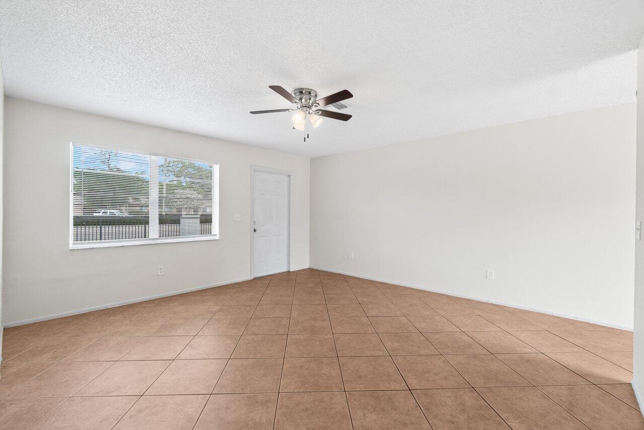 4764 Gulfstream, Lake Worth FL 33460