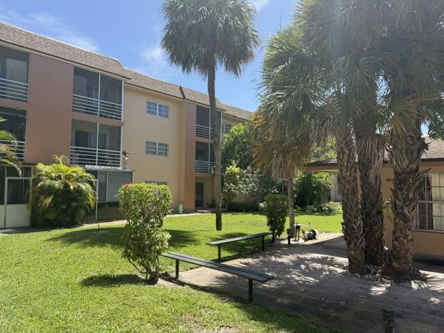 4141 NW 26th, Lauderhill FL 33313