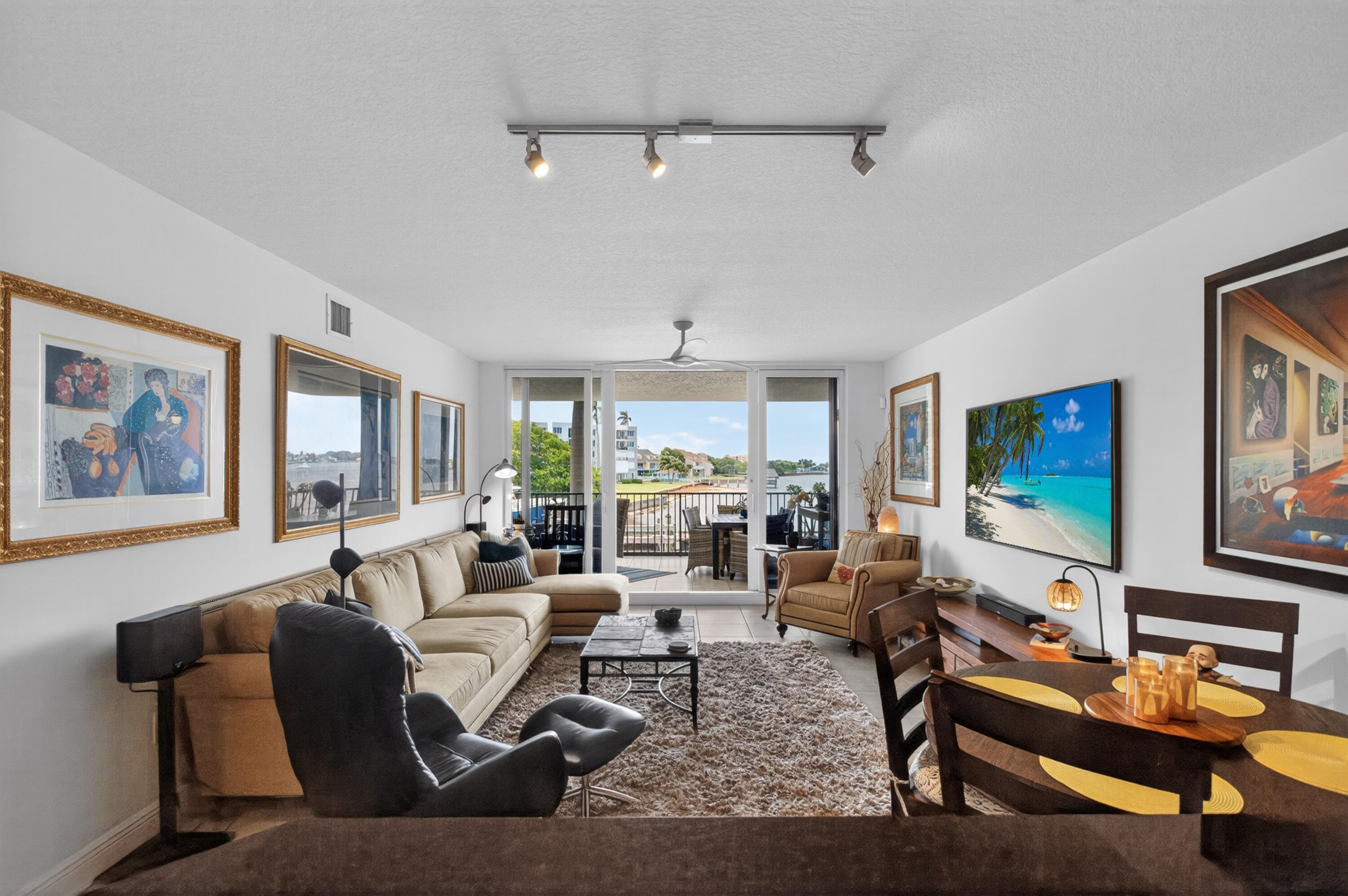 2700 S Federal #203, Boynton Beach FL 33435