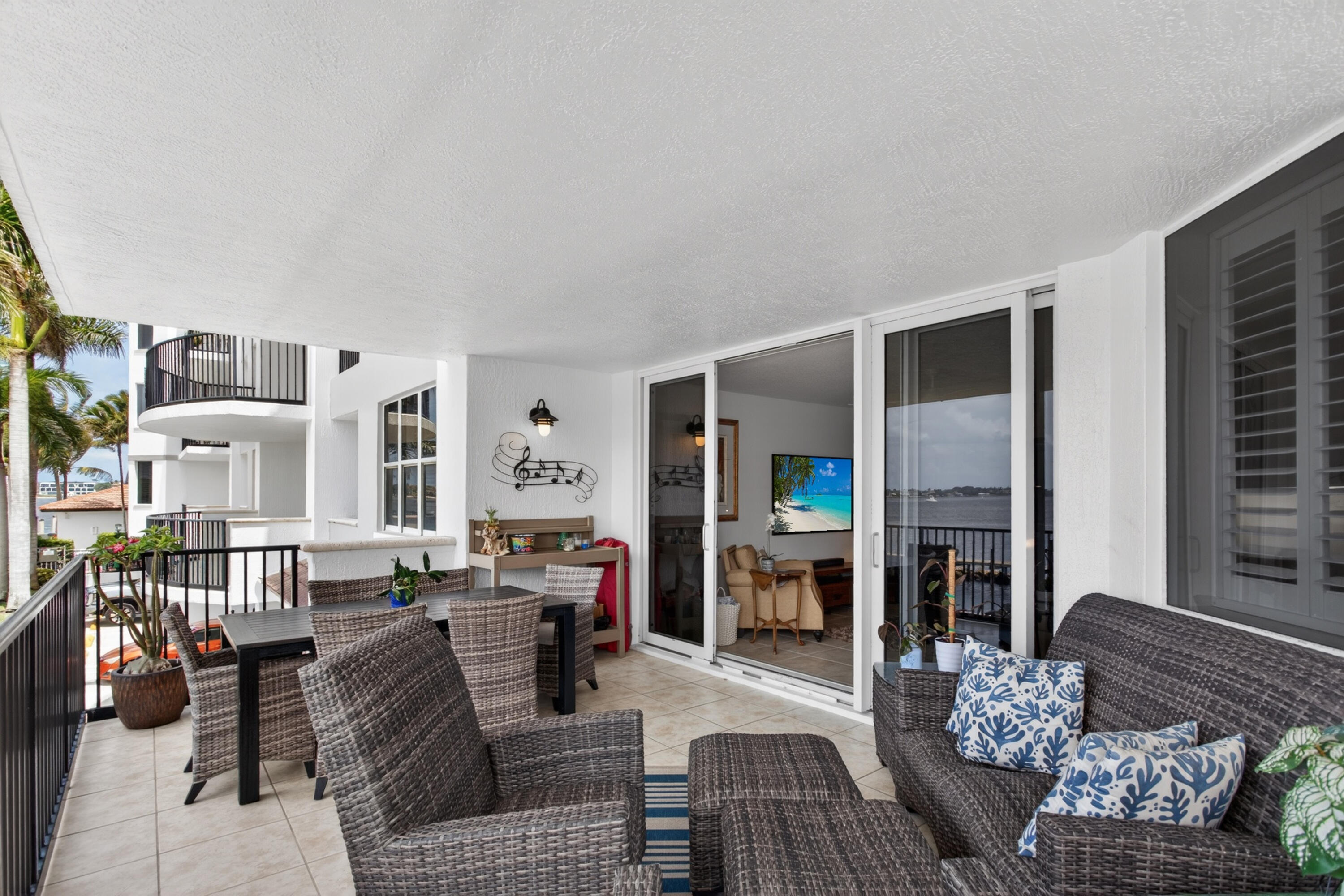 2700 S Federal #203, Boynton Beach FL 33435