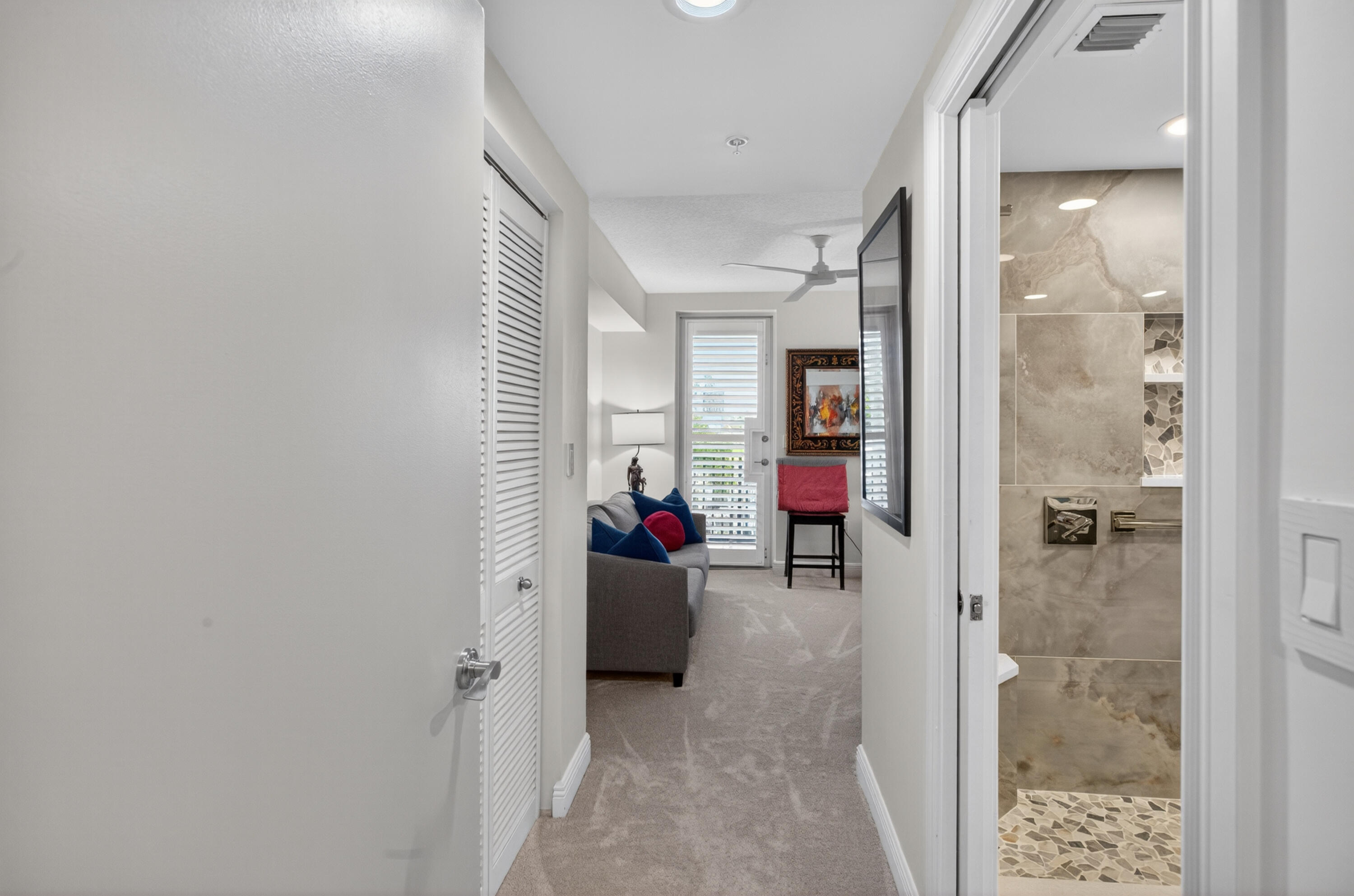 2700 S Federal #203, Boynton Beach FL 33435