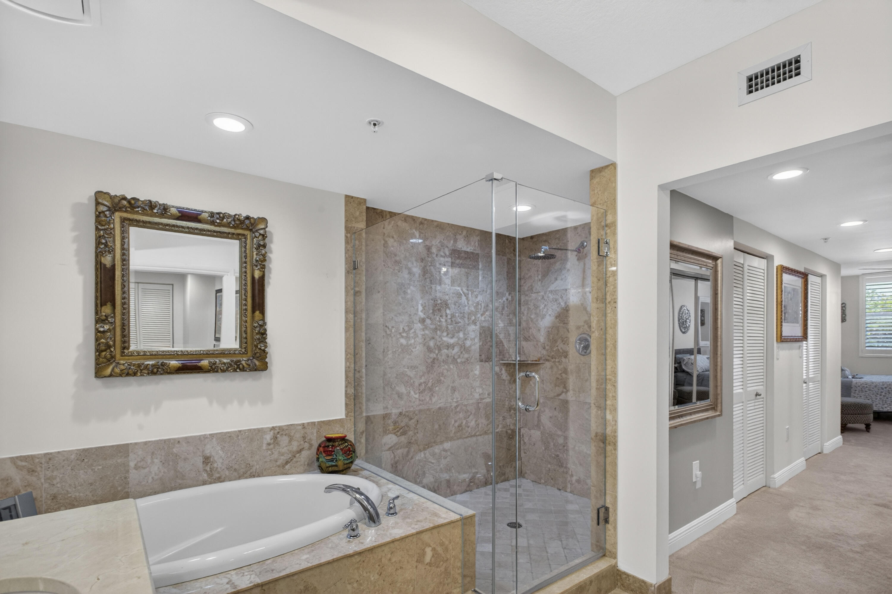 2700 S Federal #203, Boynton Beach FL 33435