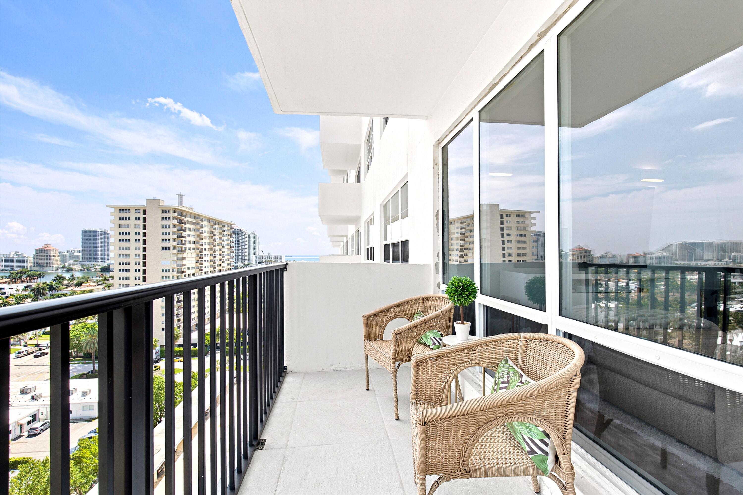 340 Sunset #1502, Fort Lauderdale FL 33301