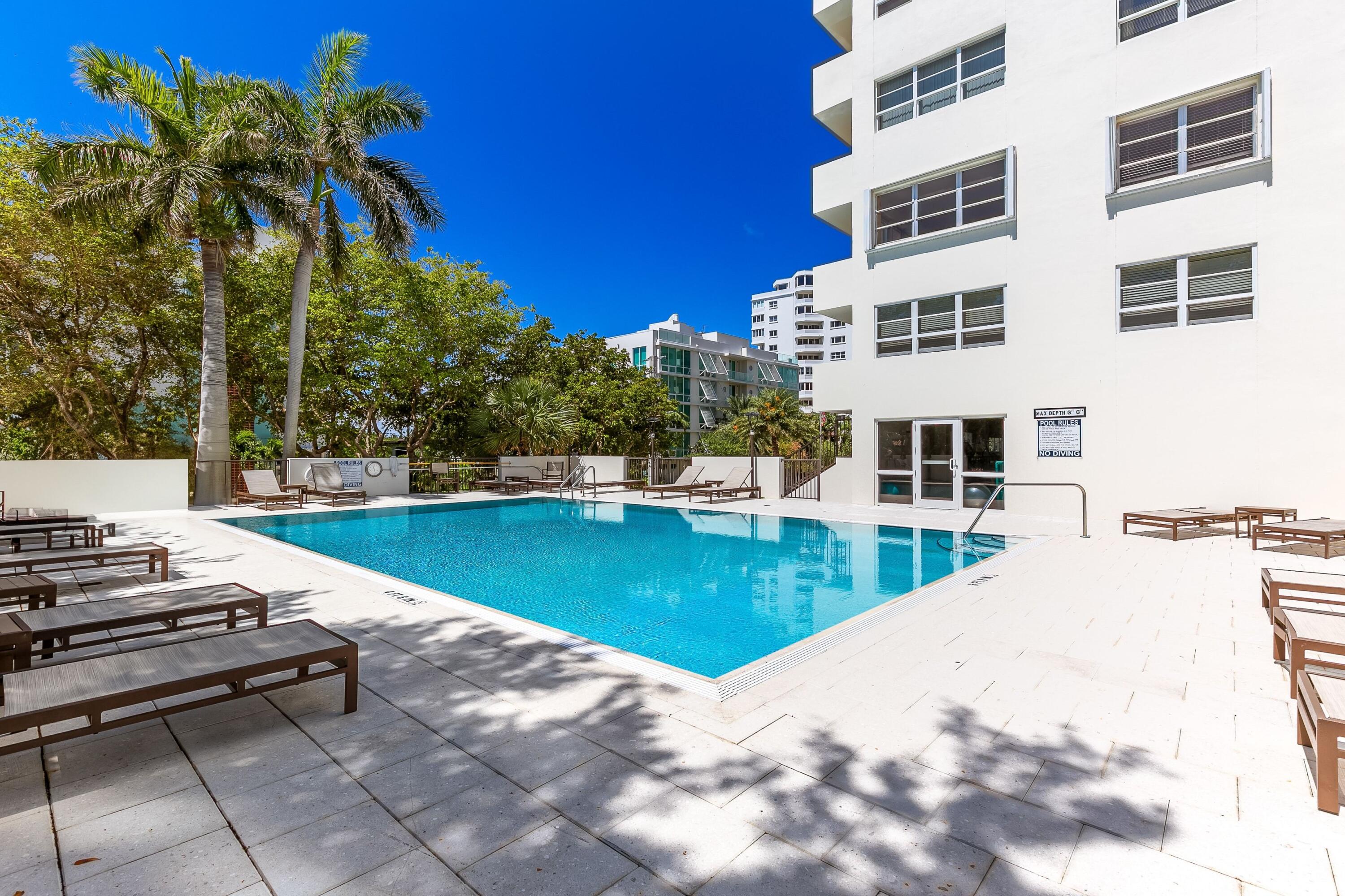 340 Sunset #1502, Fort Lauderdale FL 33301