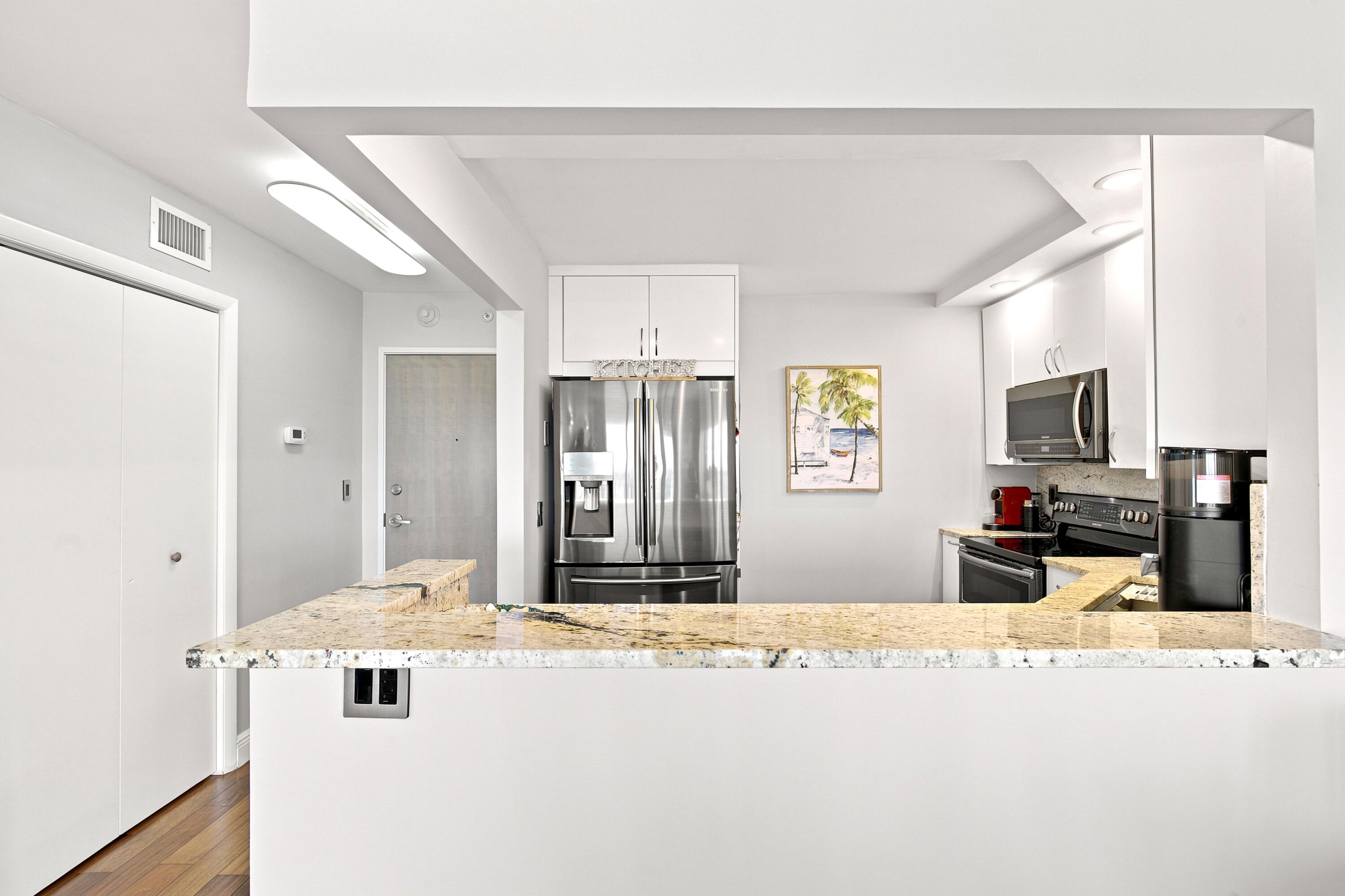 340 Sunset #1502, Fort Lauderdale FL 33301