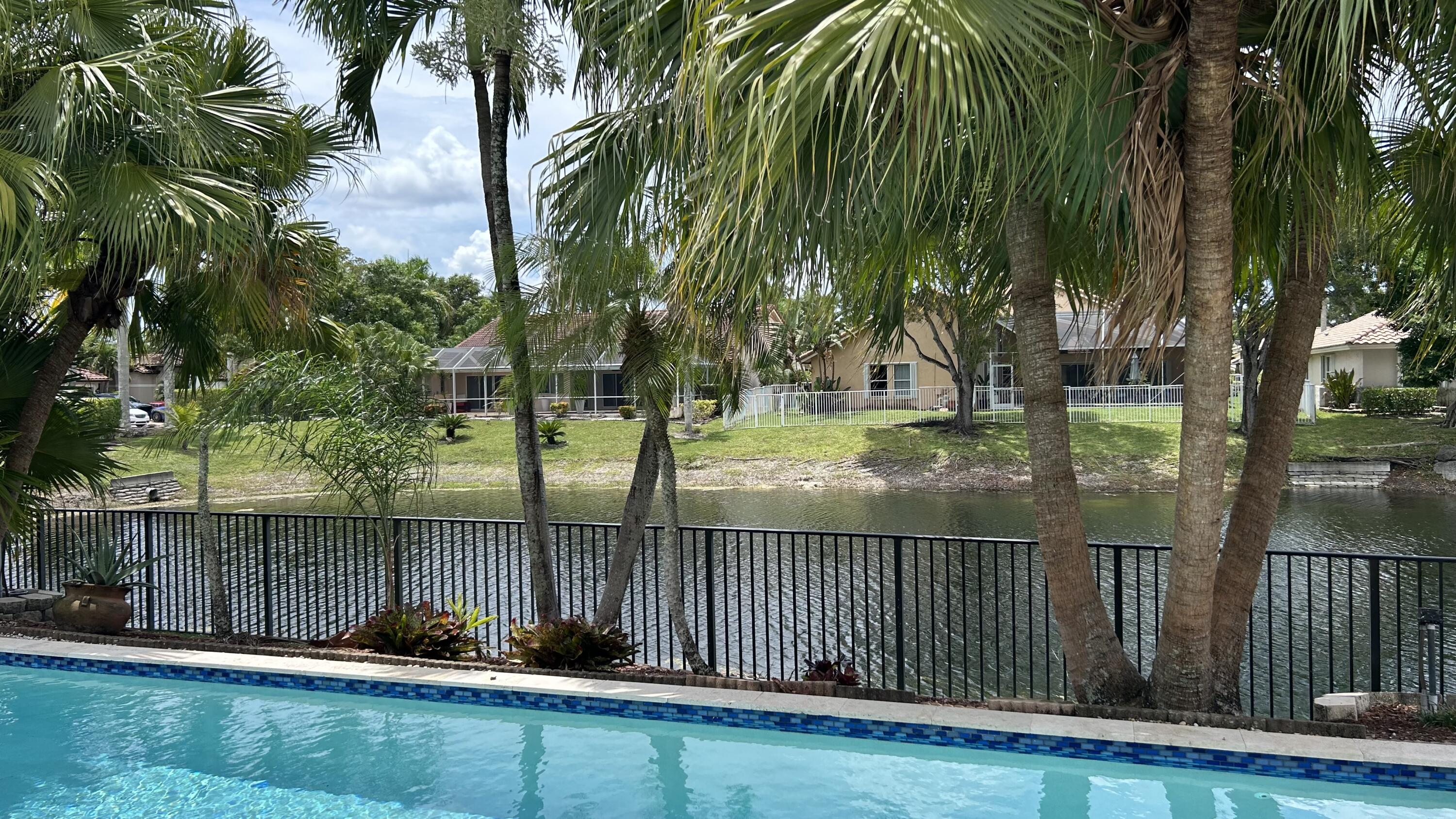 8192 NW 42nd, Coral Springs FL 33065
