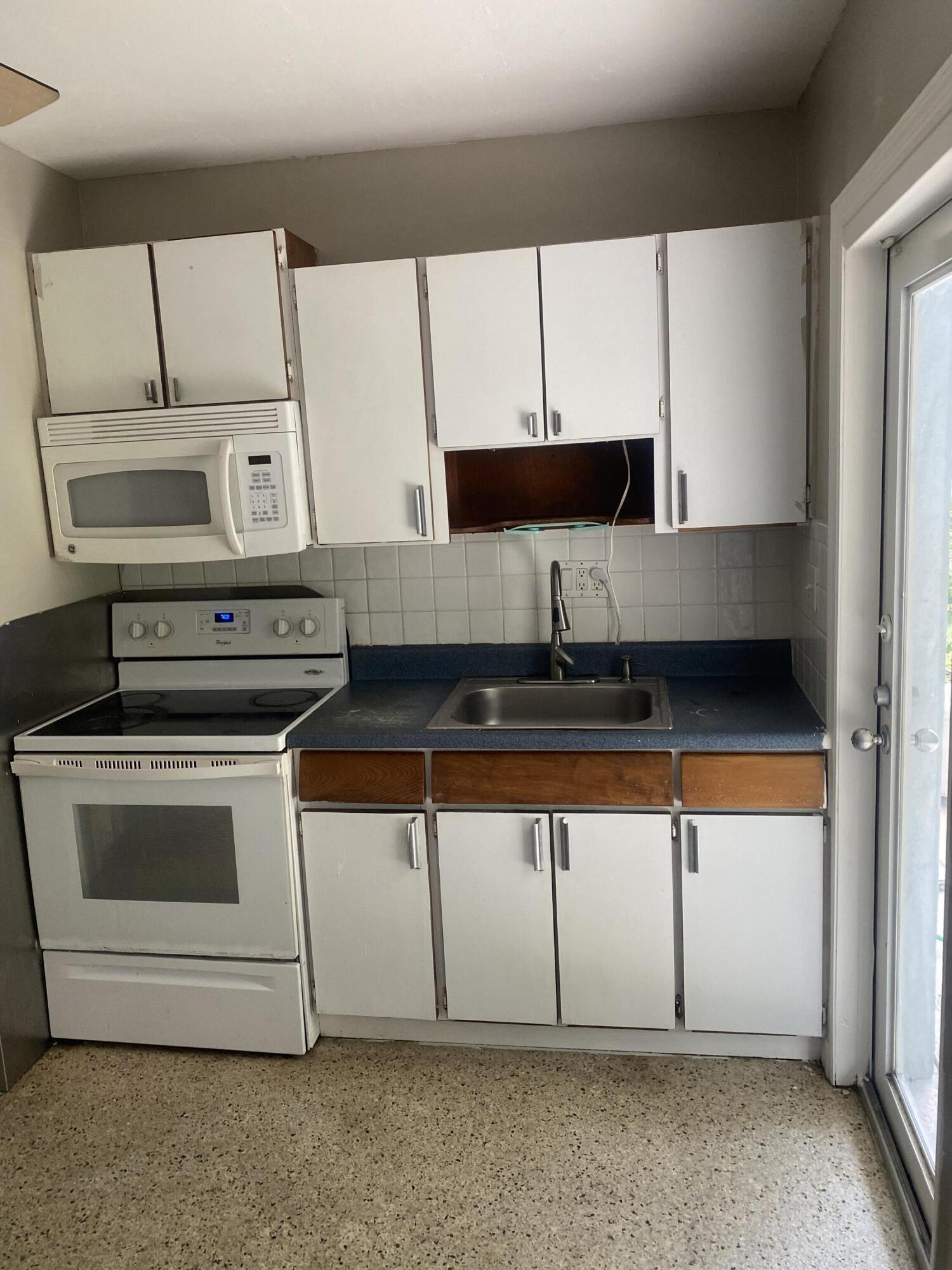 917 S Ridge, Lake Worth FL 33460