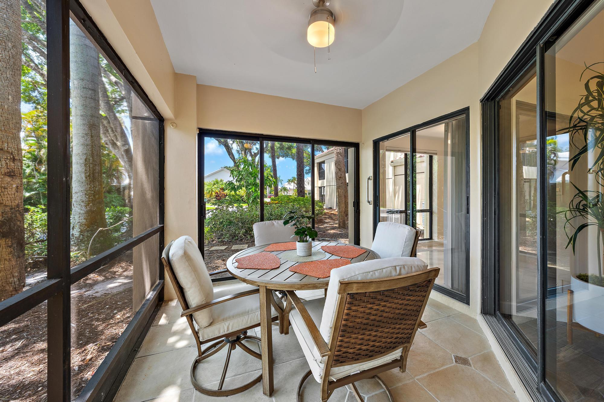 111 Waterview #1110, Palm Beach Gardens FL 33418