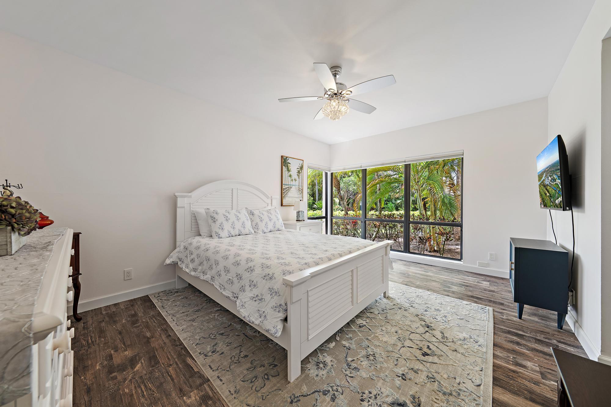 111 Waterview #1110, Palm Beach Gardens FL 33418