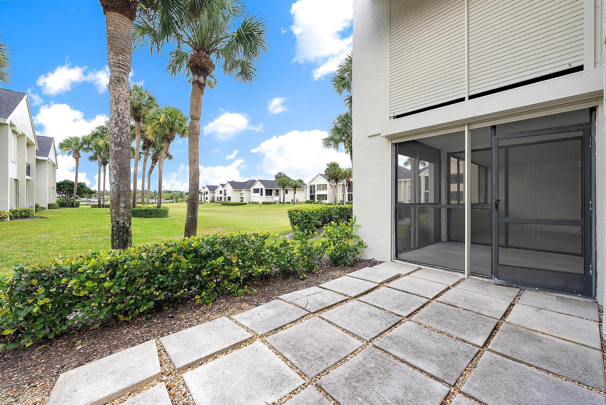 10459 SE Terrapin, Jupiter FL 33469