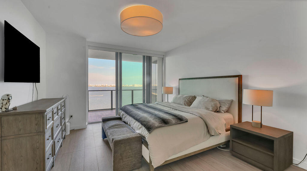 3131 NE 7th #2206, Miami FL 33137