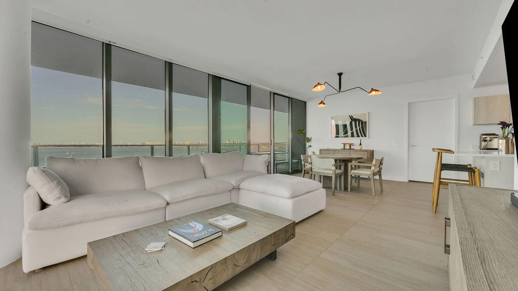 3131 NE 7th #2206, Miami FL 33137