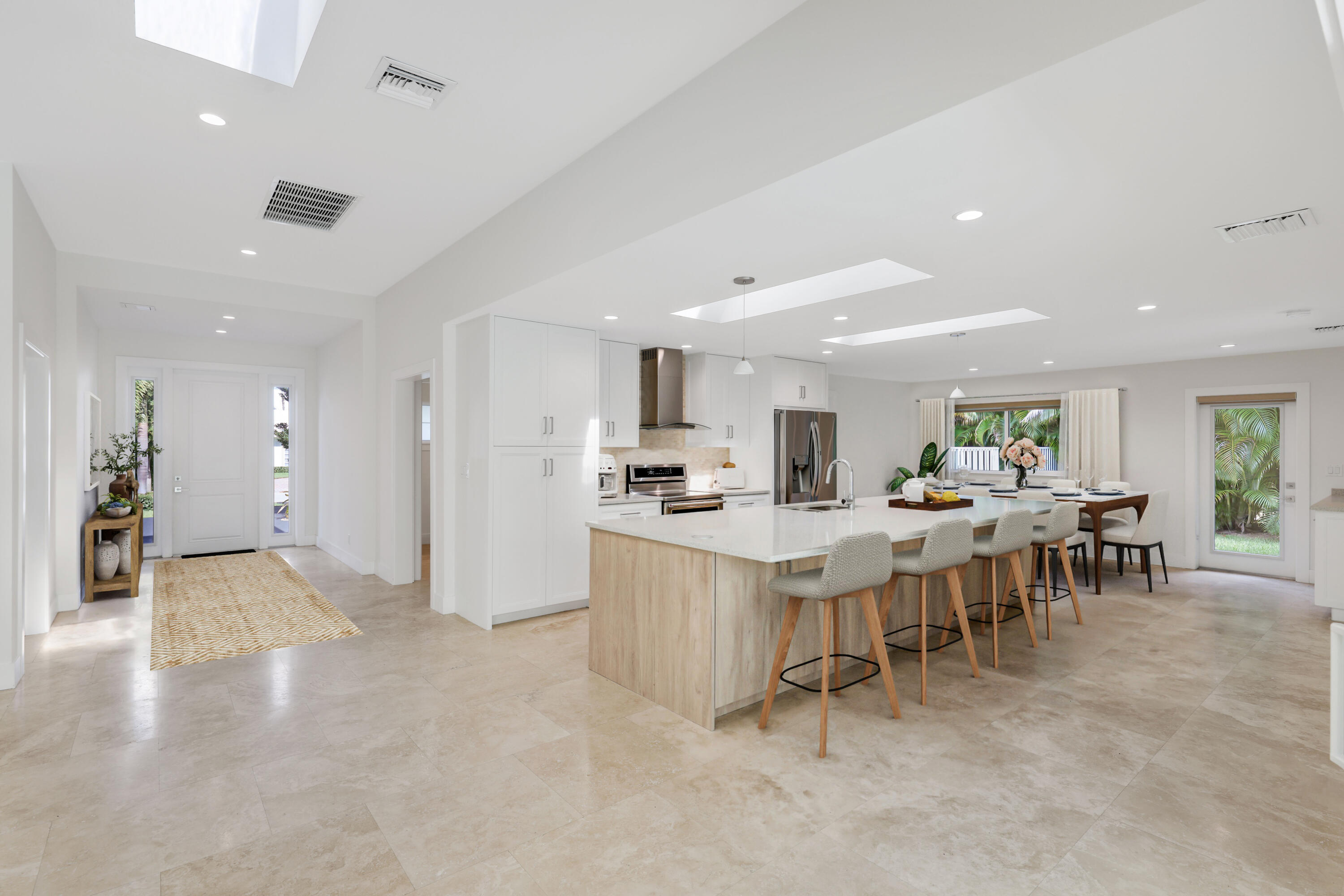 1386 S Atlantic, Lantana FL 33462