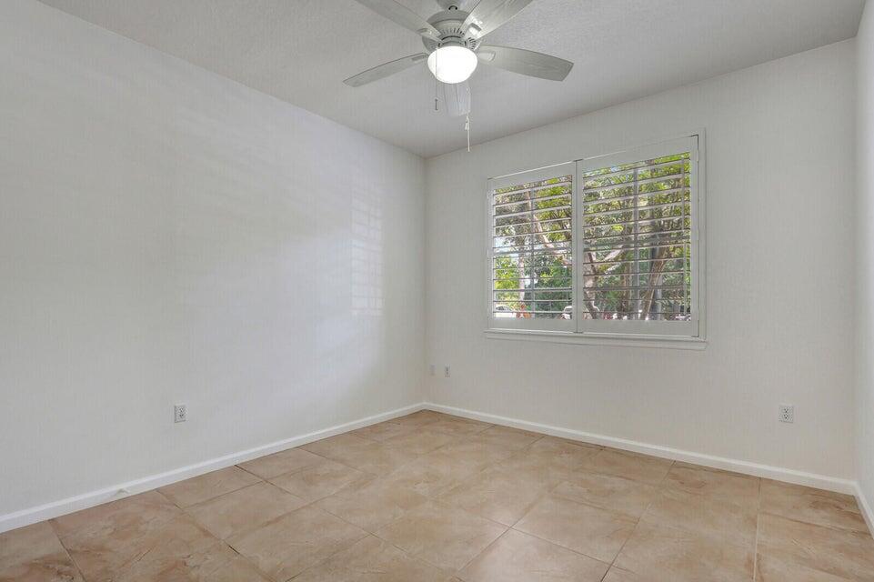 7101 MYRTLEWOOD, Palm Beach Gardens FL 33418