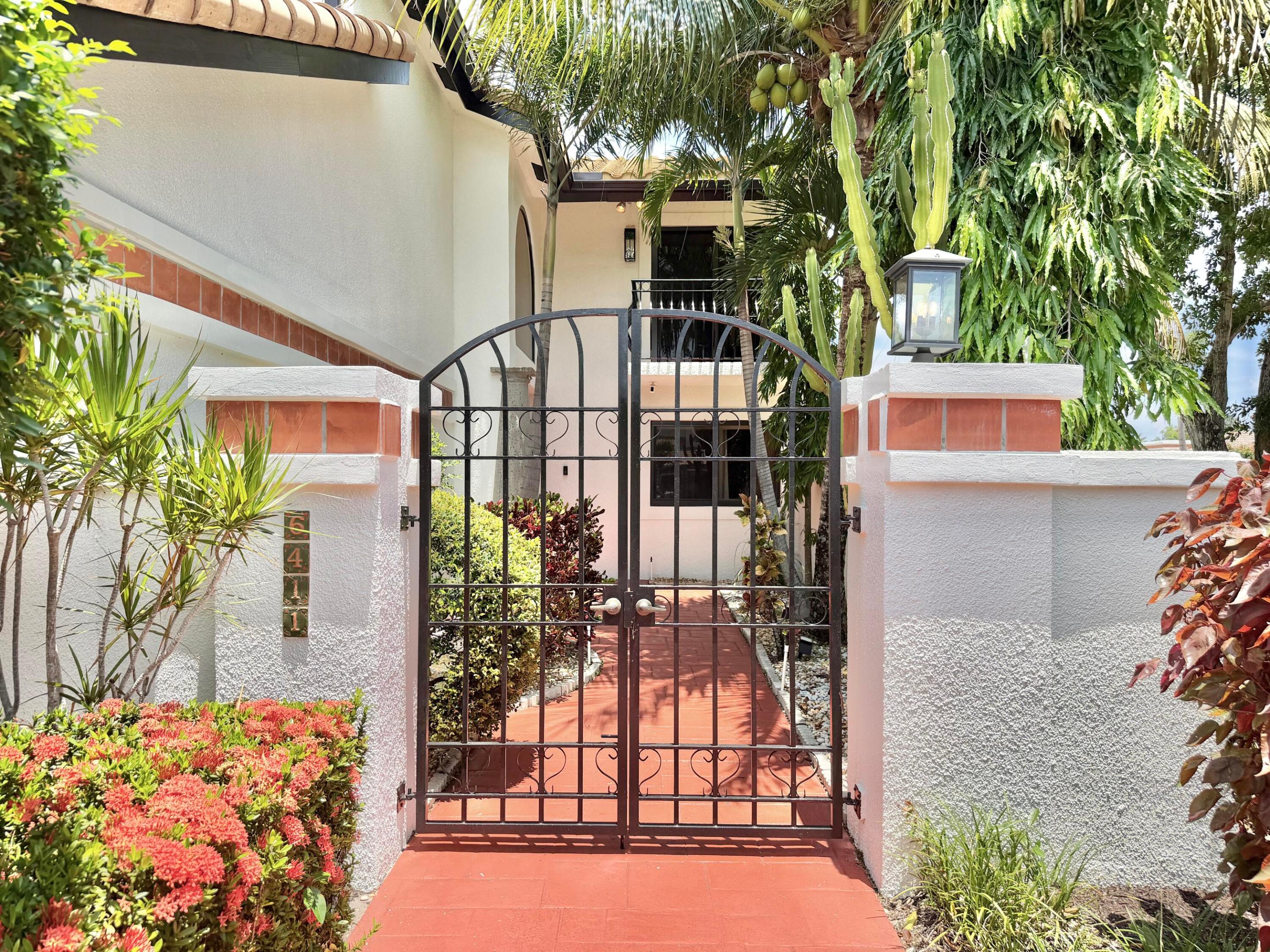 6411 Via Rosa, Boca Raton FL 33433