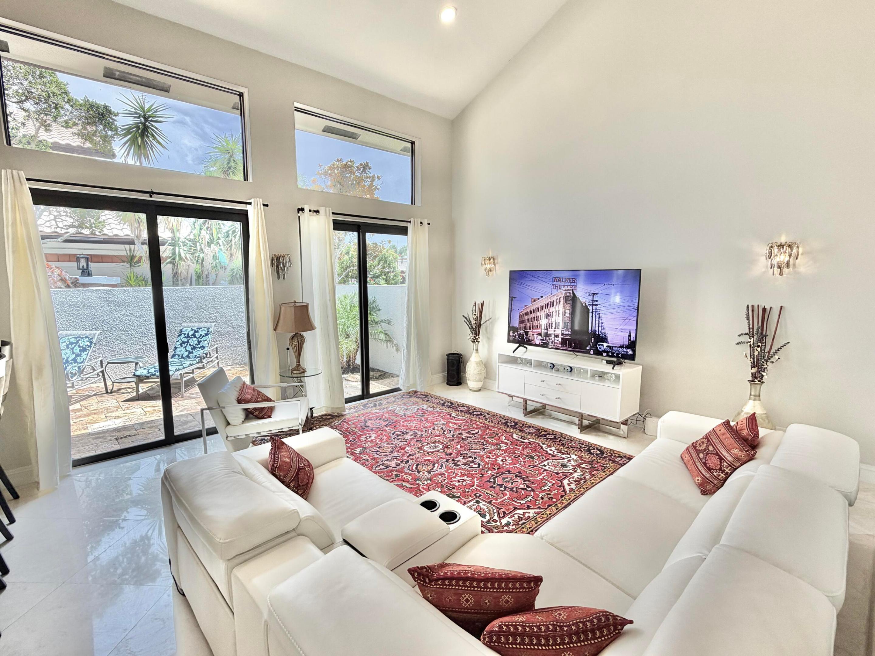 6411 Via Rosa, Boca Raton FL 33433