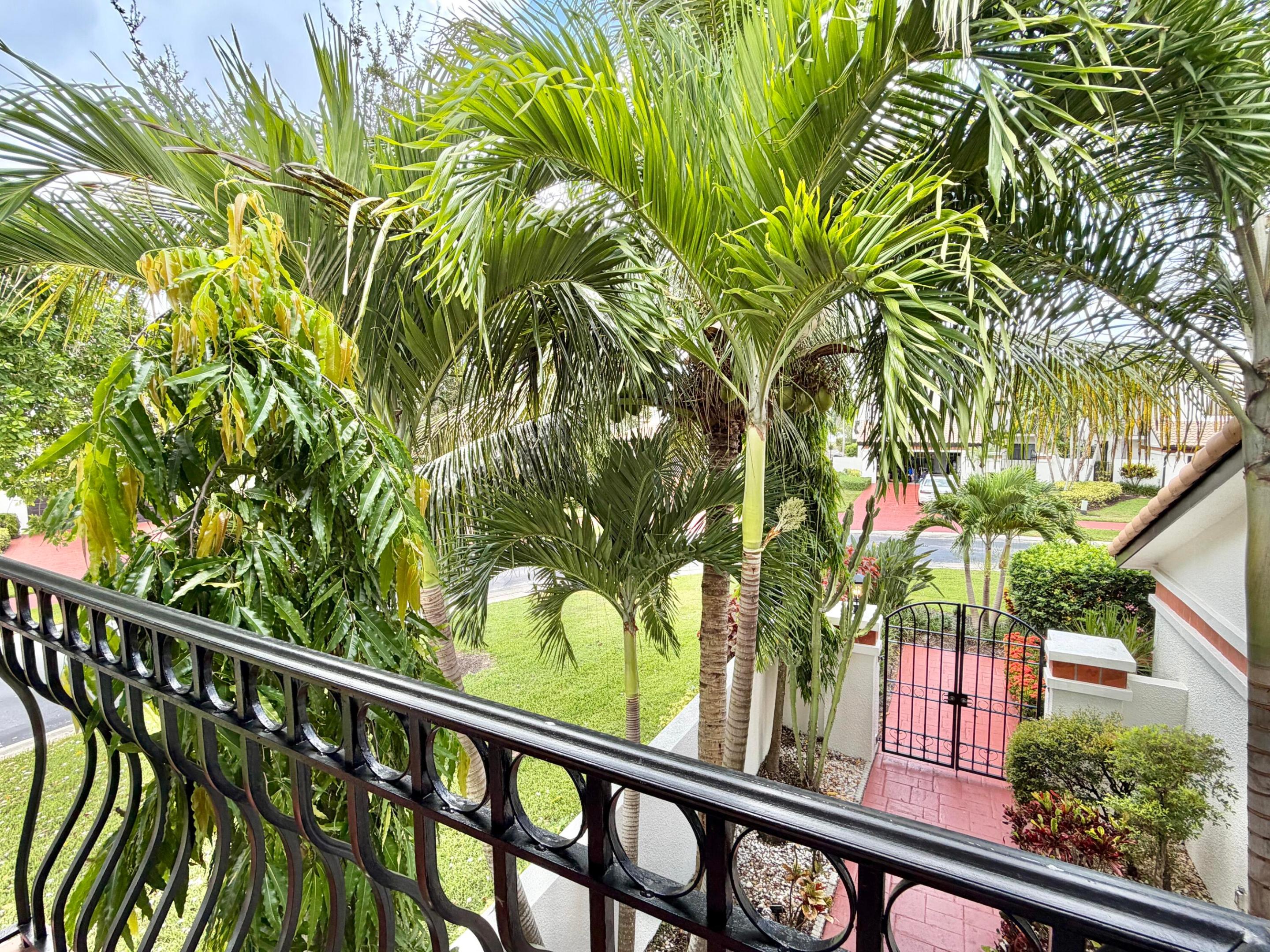 6411 Via Rosa, Boca Raton FL 33433
