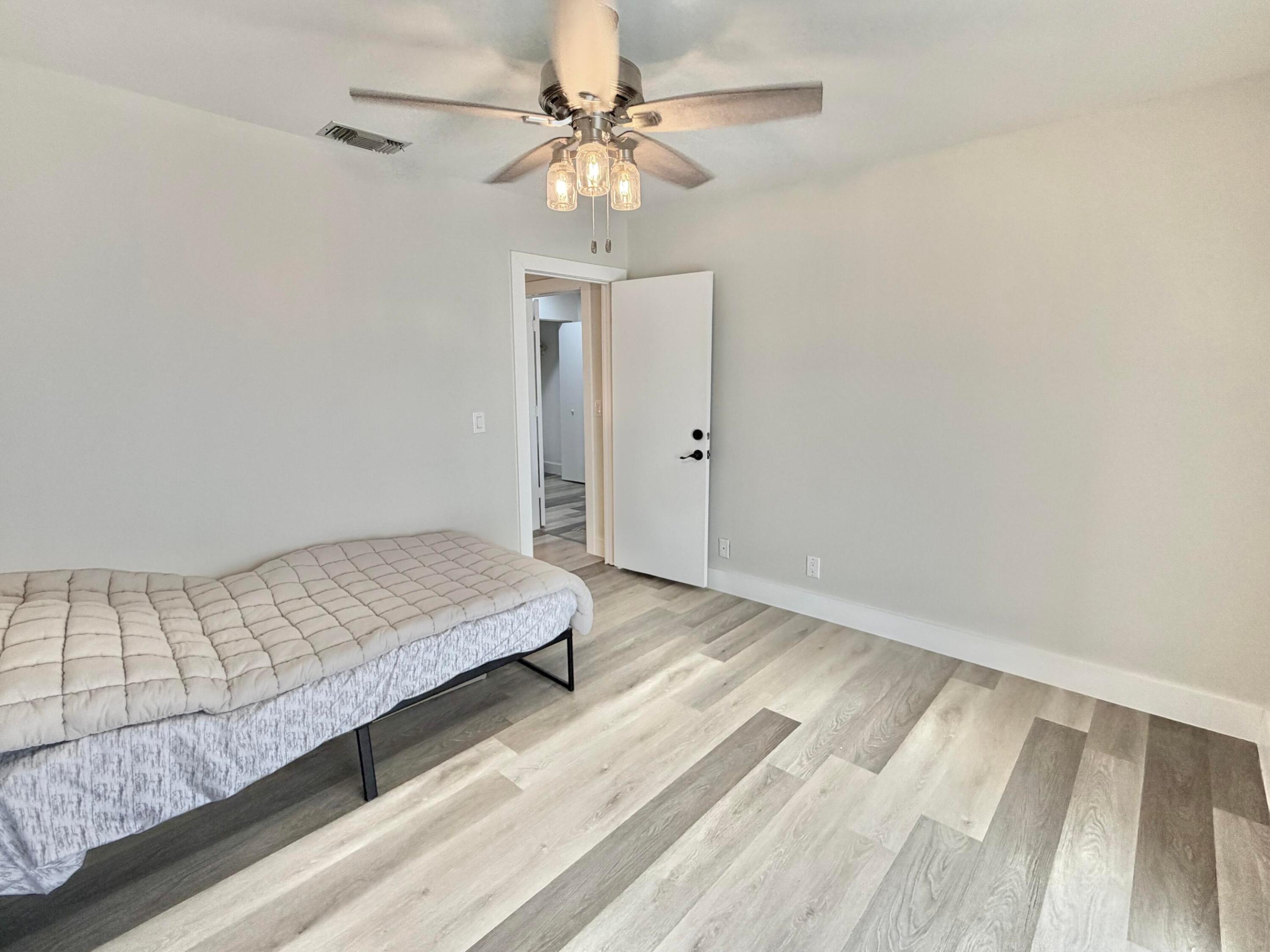 6411 Via Rosa, Boca Raton FL 33433