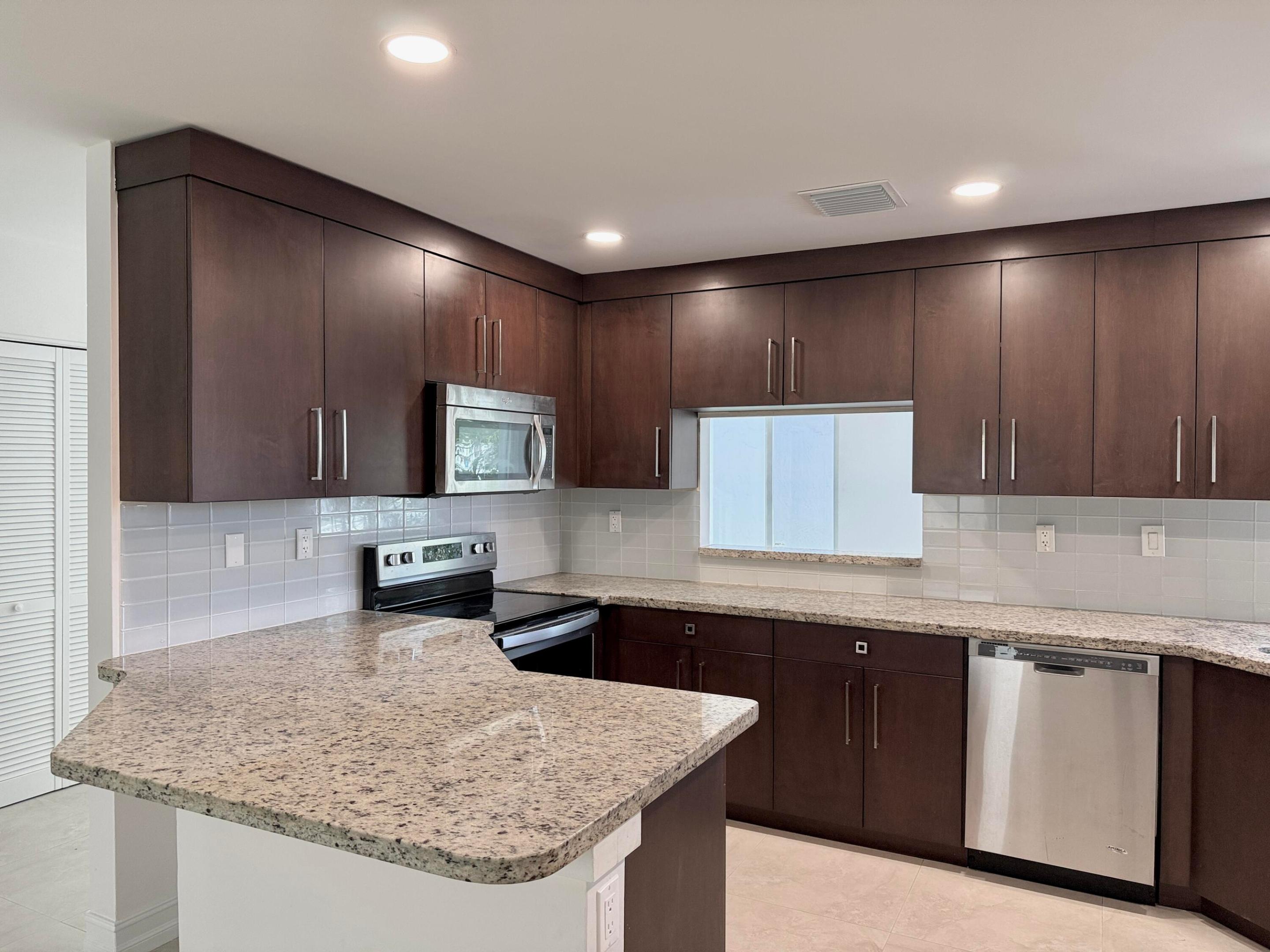 21440 Millbrook, Boca Raton FL 33498