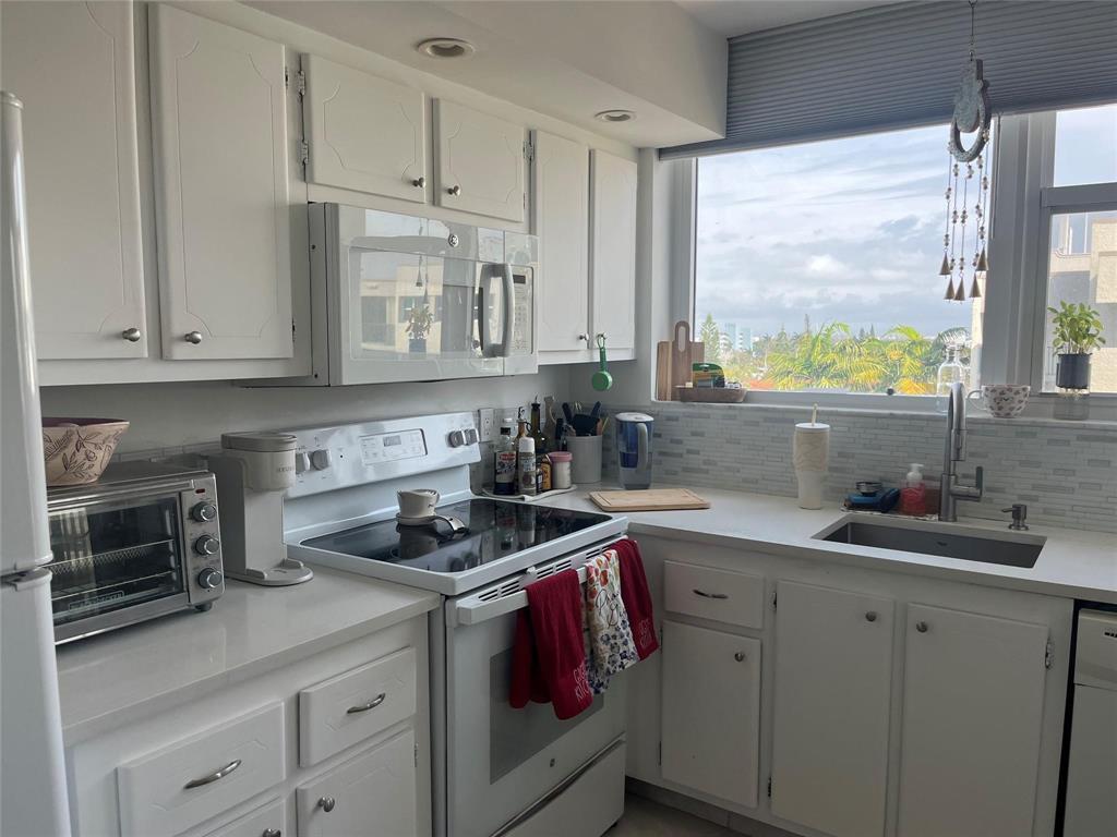 1237 S HILLSBORO MILE #601, Hillsboro Beach FL 33062