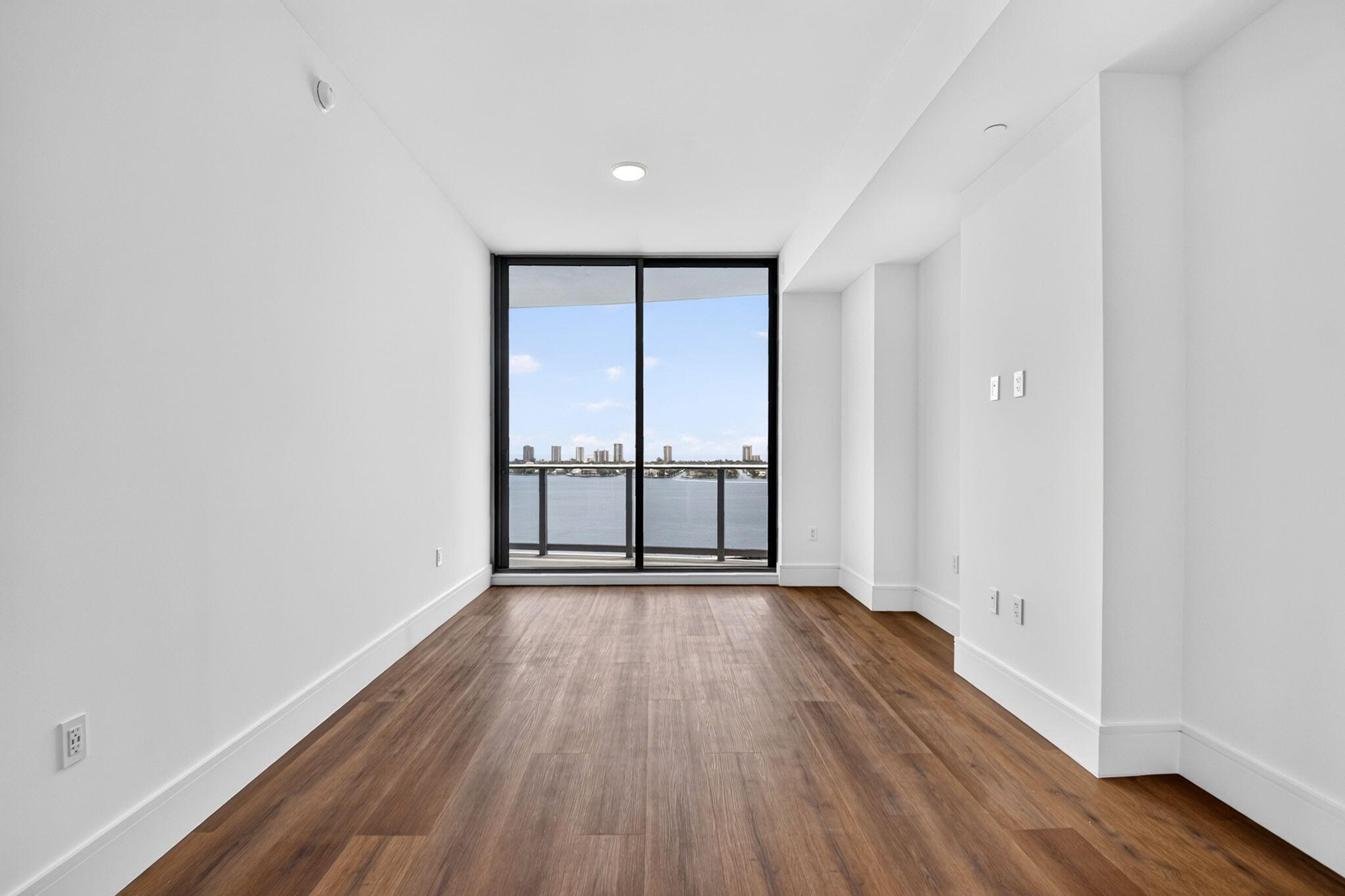 220 Lake Shore #1506, Lake Park FL 33403