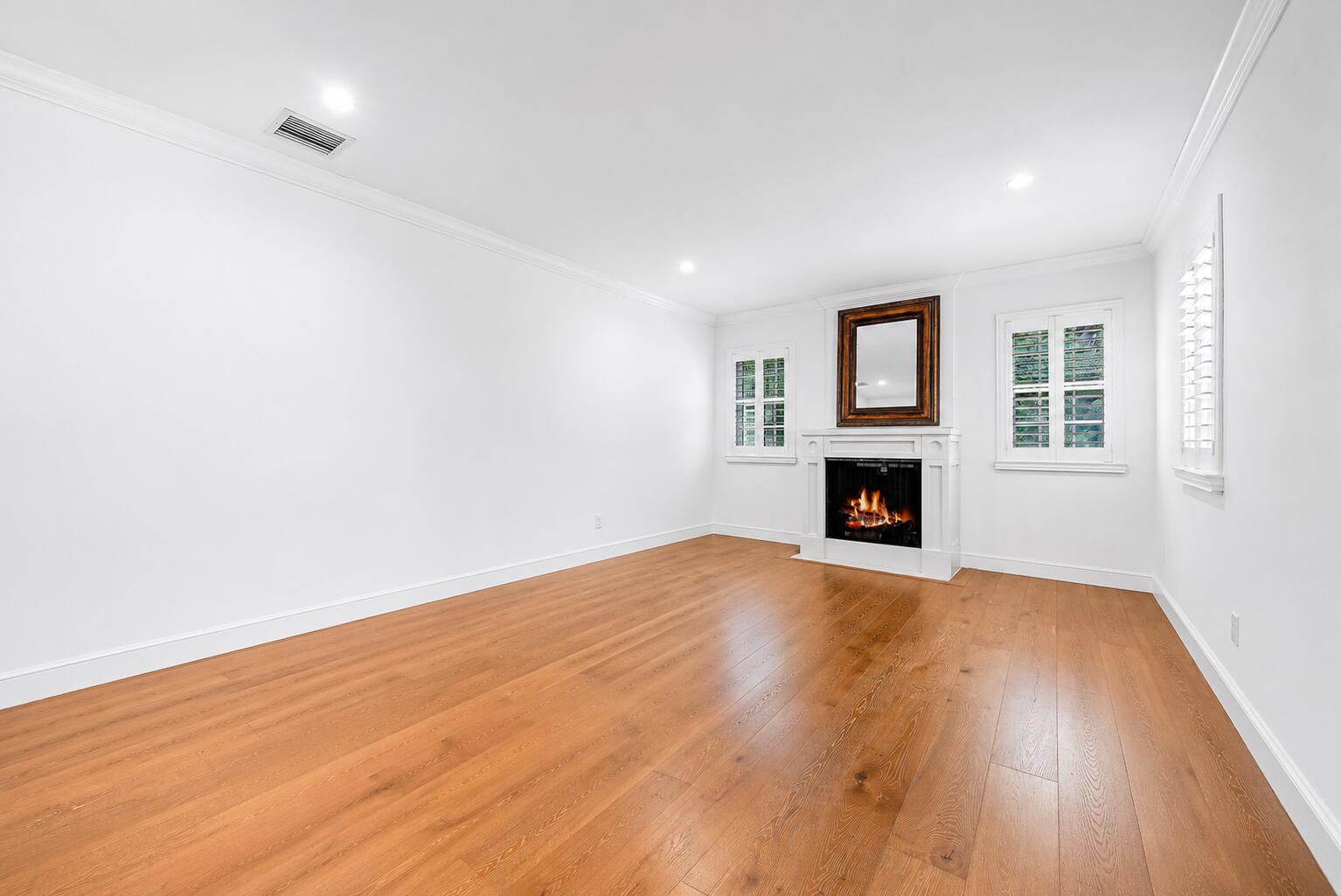 232 Essex, West Palm Beach FL 33405