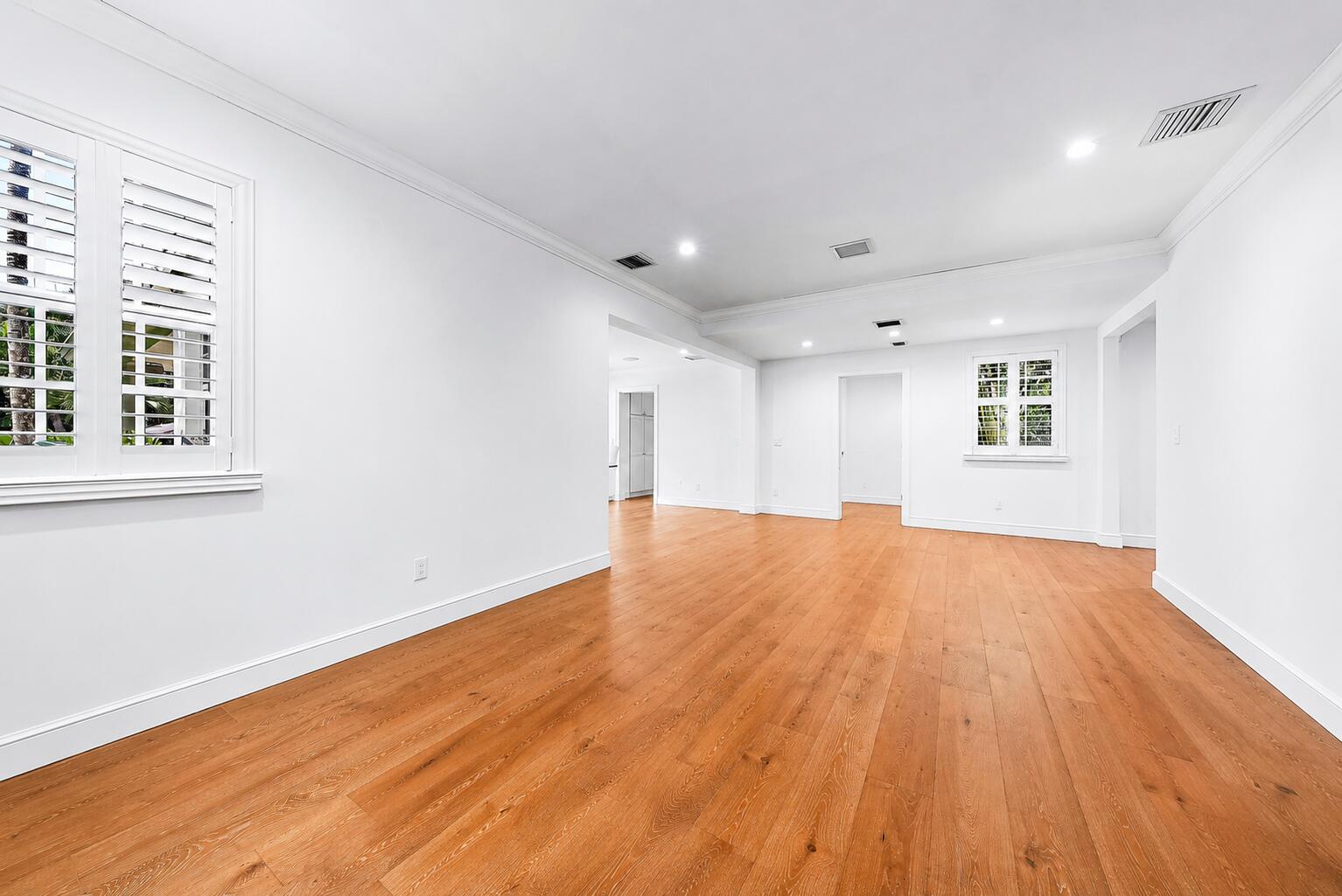 232 Essex, West Palm Beach FL 33405