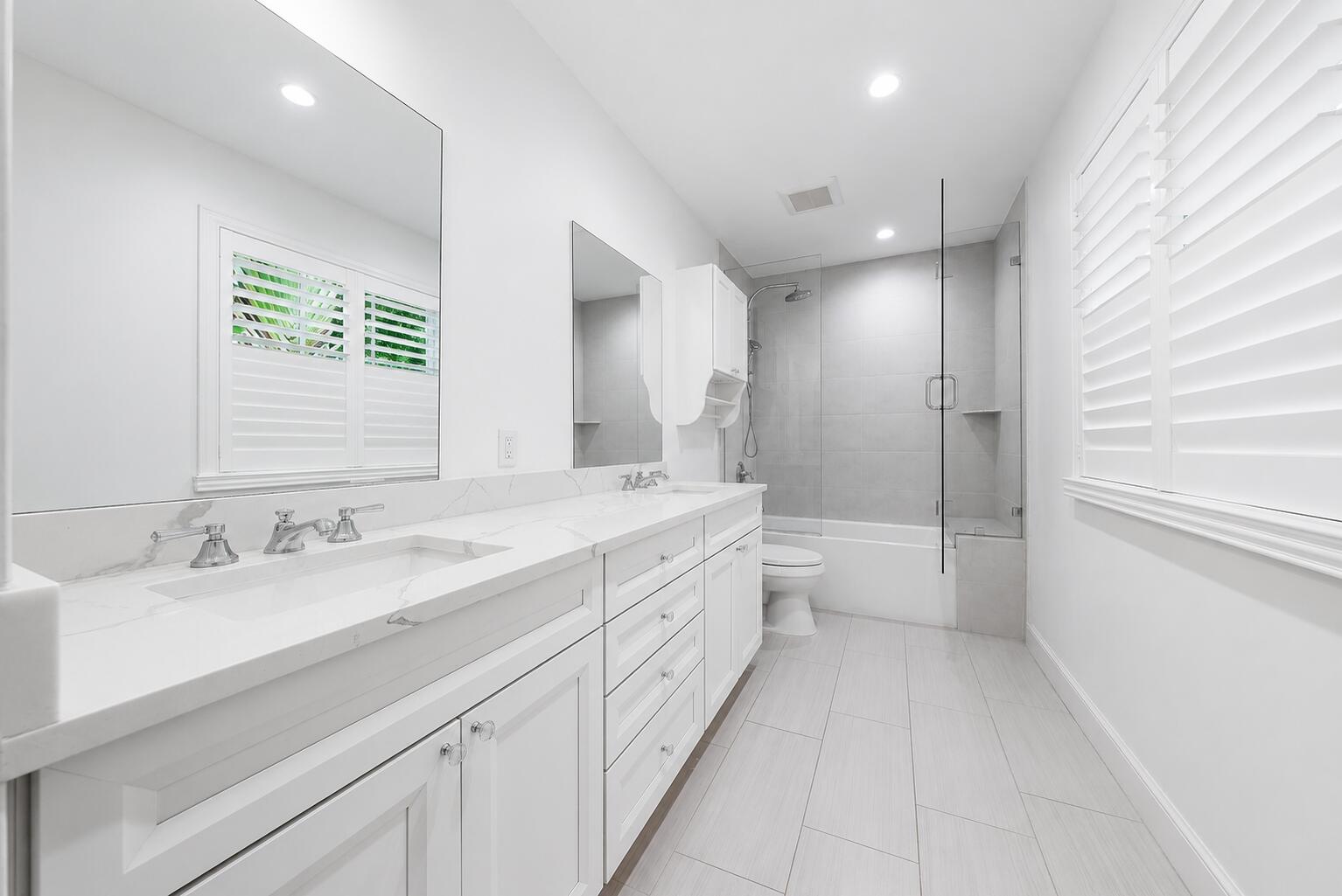232 Essex, West Palm Beach FL 33405