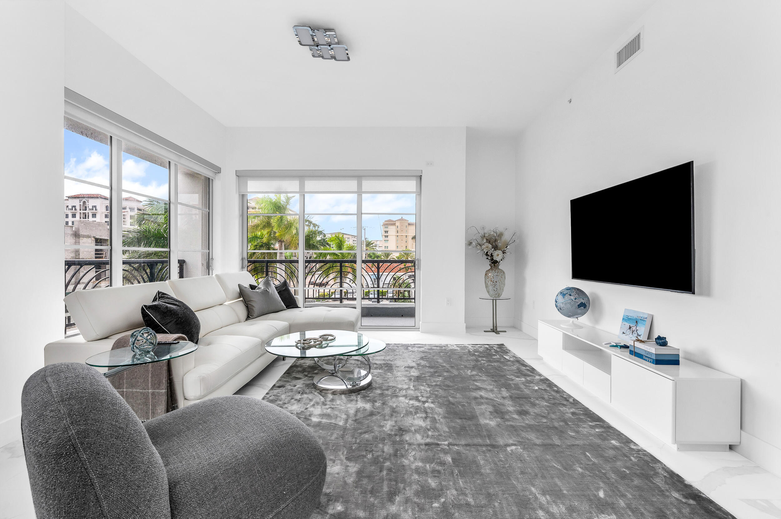 155 E Boca Raton #303, Boca Raton FL 33432