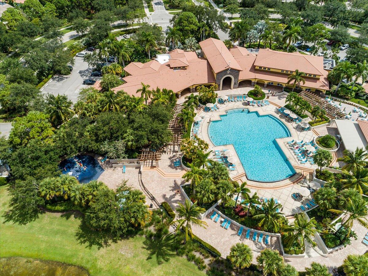 315 September, Palm Beach Gardens FL 33410